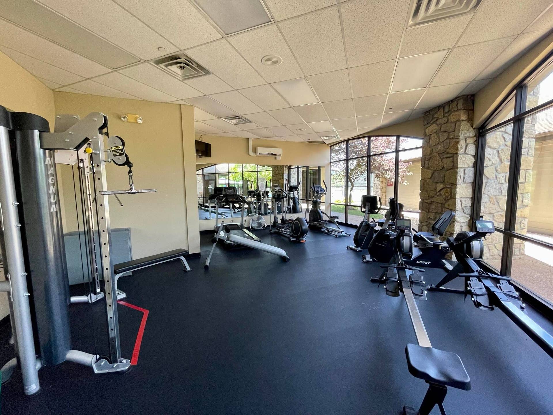 61 Bells Ave., Branson West, MO 65737 1.7 Exercise Room