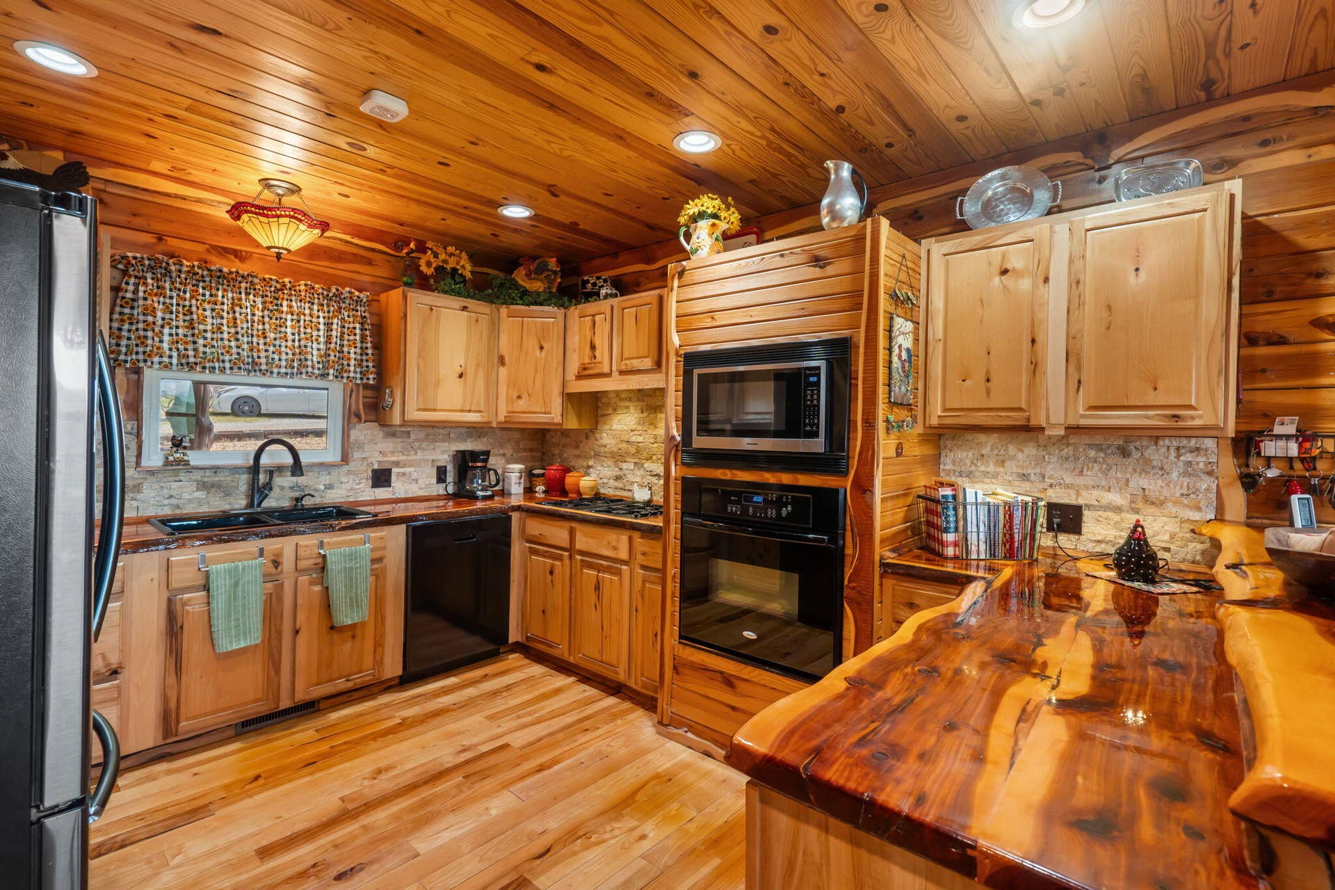 10 Baywood Circle, Branson West, MO 65737 10-web-or-mls-DSC09938