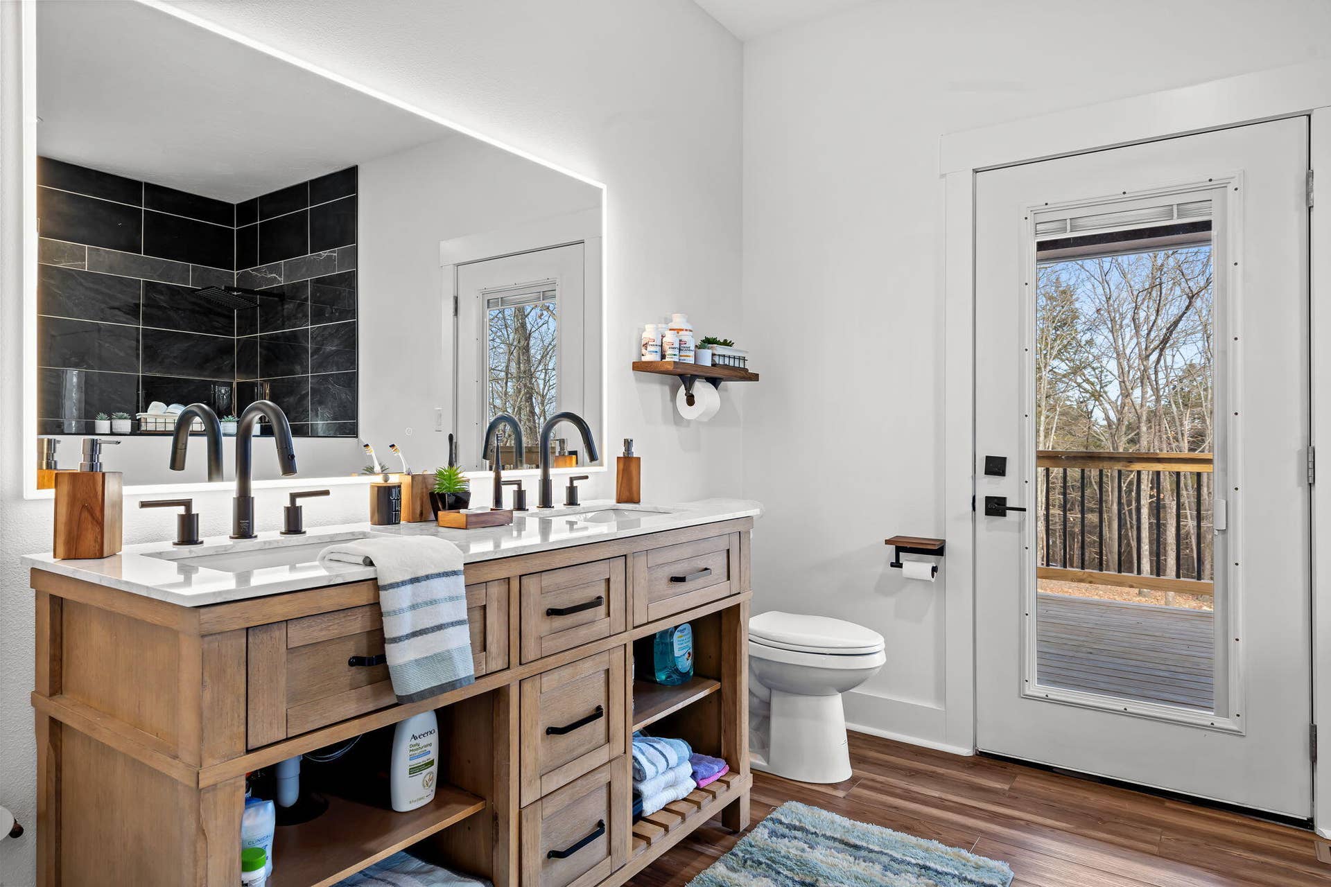 789-Breezy-Pt-Ensuite-Spa