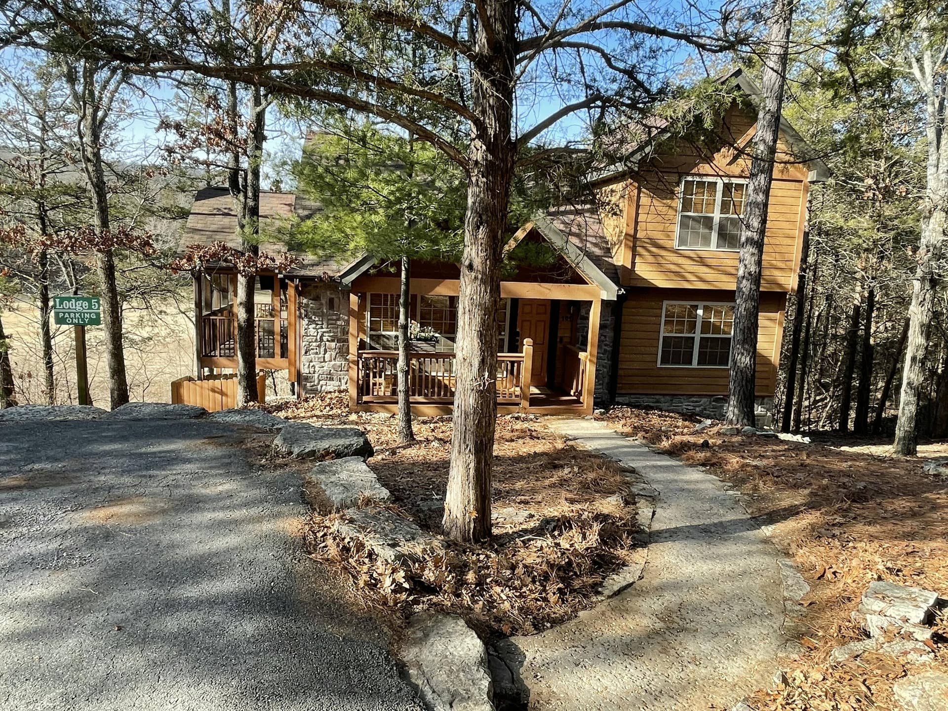 101 Lost Creek Circle, #5, Branson West, MO 65737 Come on In!