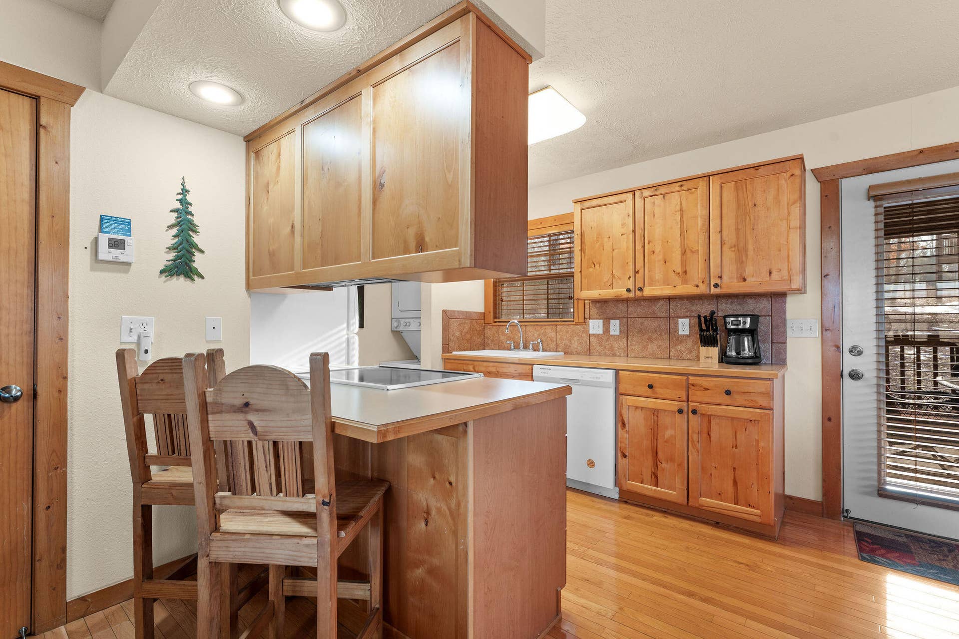 Kitchen Island Seating