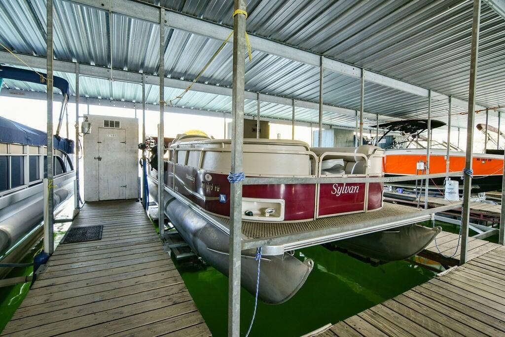 85 Capulet Lane, Kimberling City, MO 65686 boat slip
