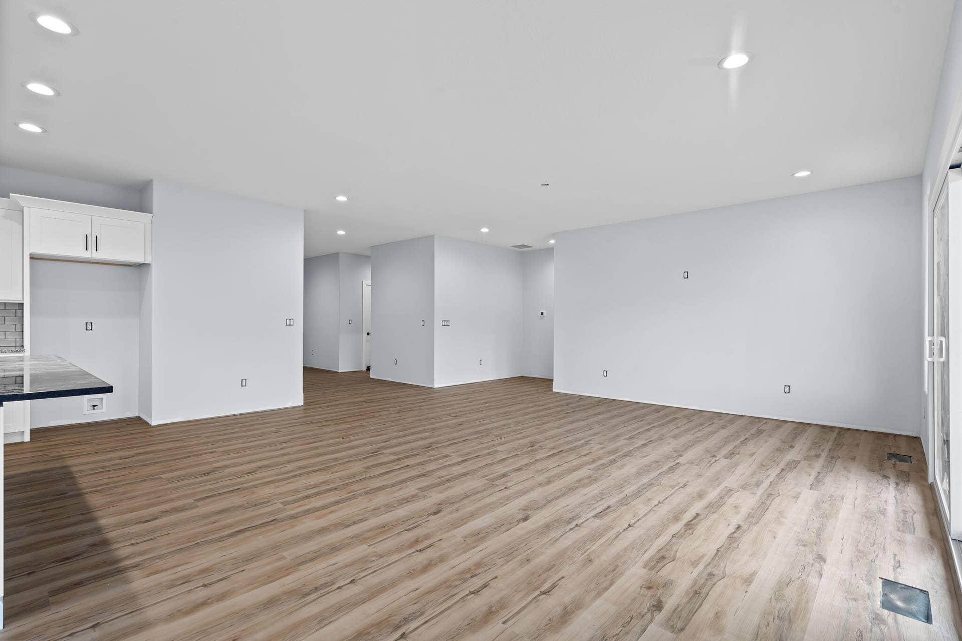 13 Oleary Drive, Kimberling City, MO 65686 13-Oleary-Dr-Modern-Living