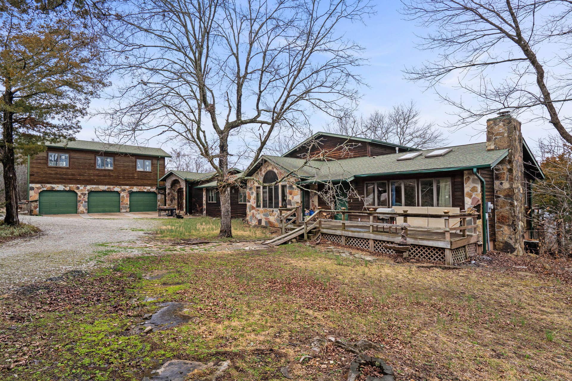 Attached 3 Car Garage