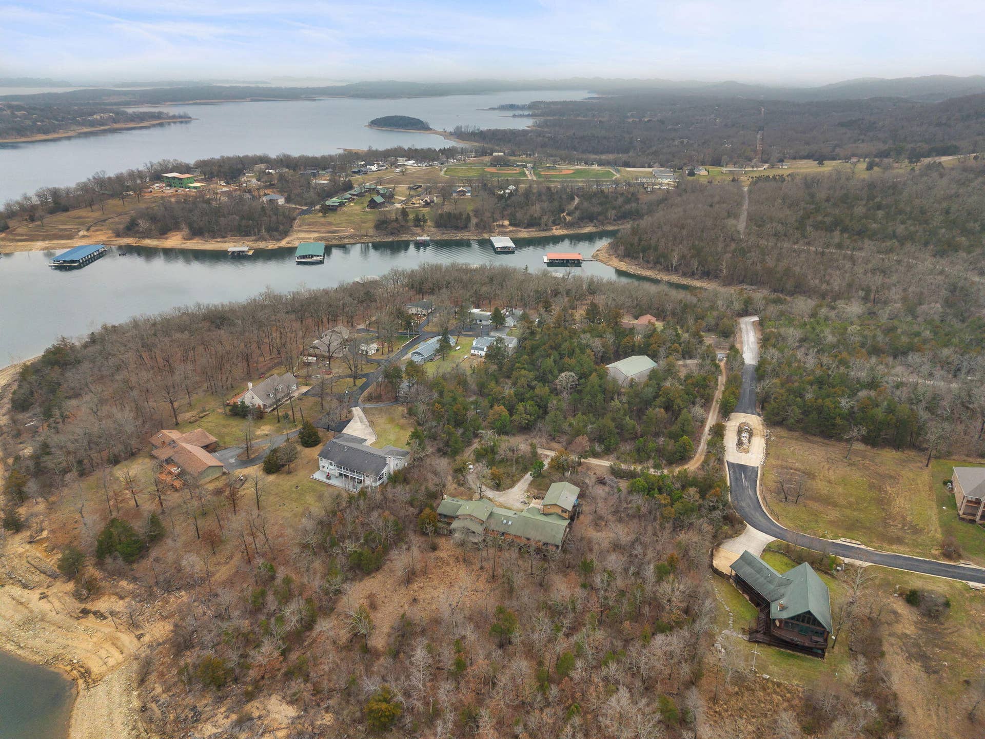 Peaceful Table Rock Lake Living!
