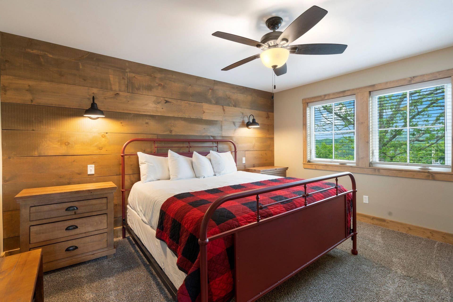 235 Carefree Lane, #16, Kimberling City, MO 65686 133-Carefree-Ln-16-Bedroom-2
