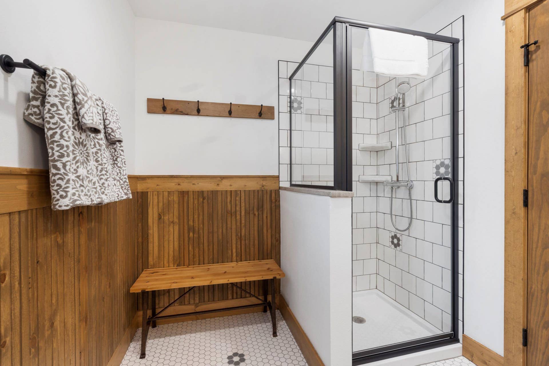 237 Carefree Lane, #17, Kimberling City, MO 65686 133-Carefree-Ln-17-Chic-and-Neat
