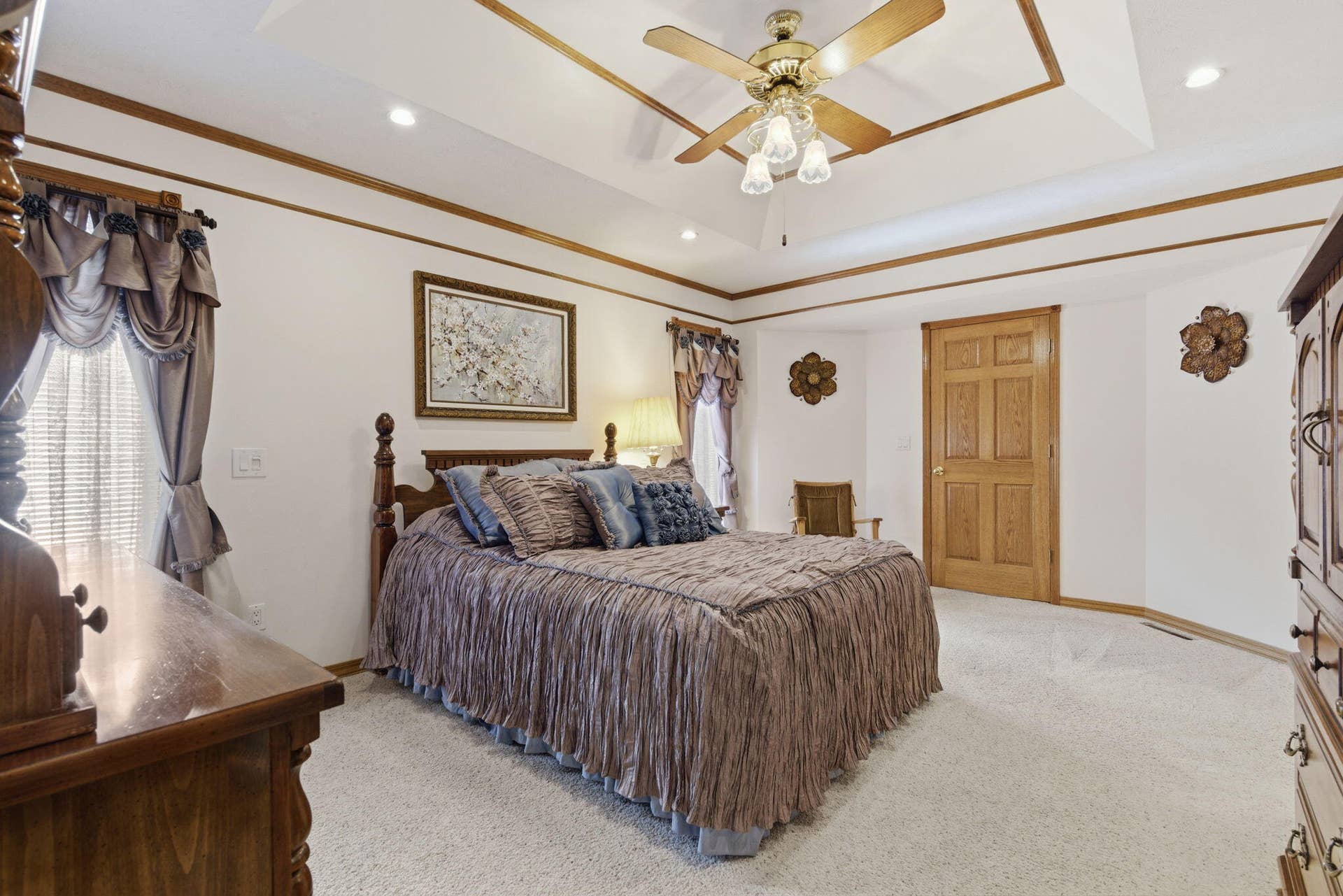Primary suite