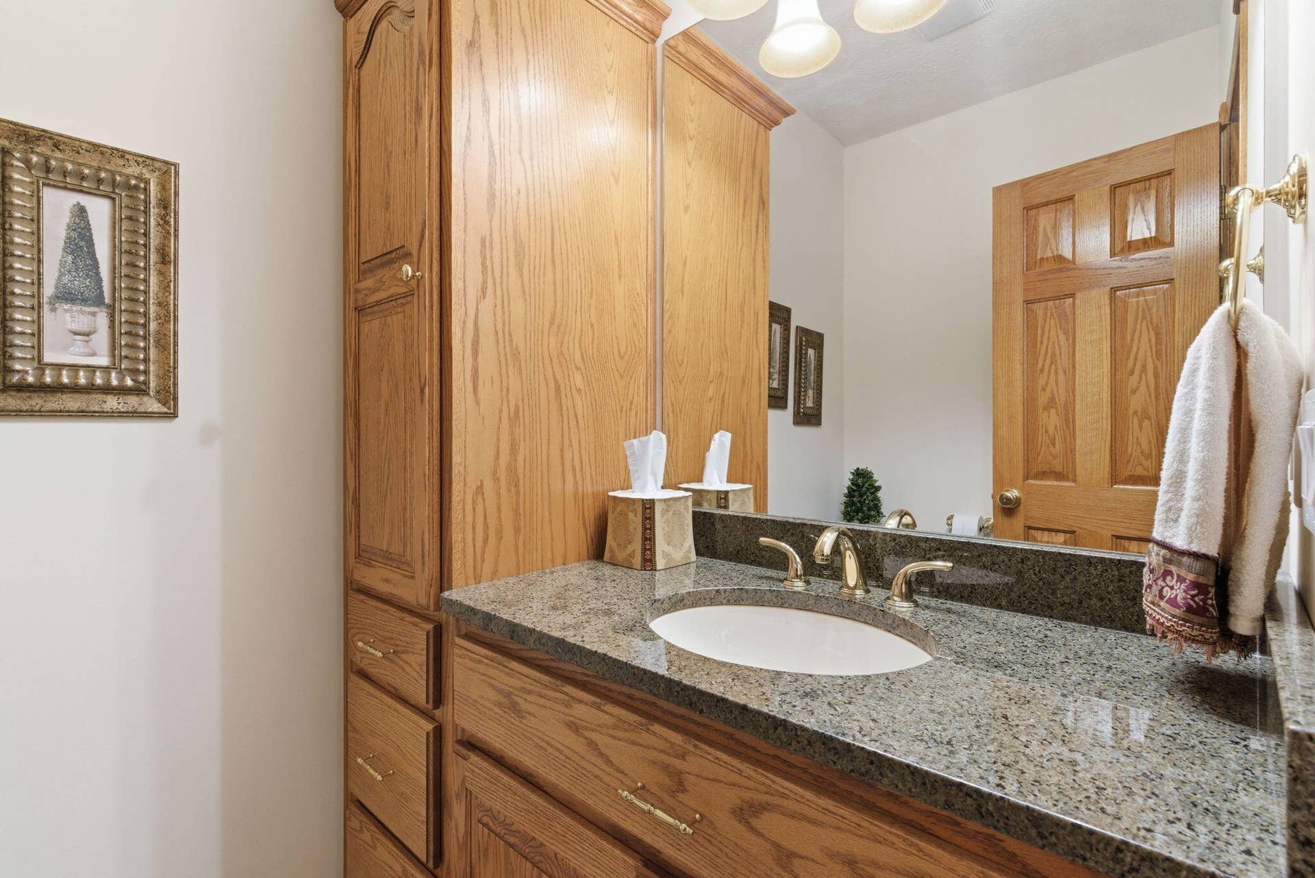 Half bath off kitchen/laundry