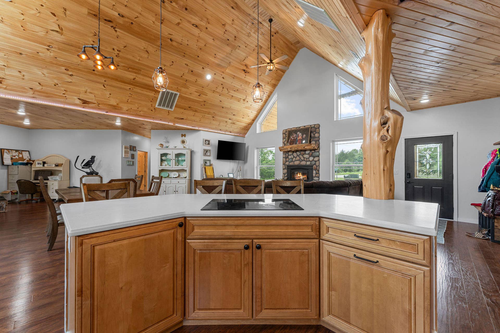 770 Mills Hollow Rd (35)
