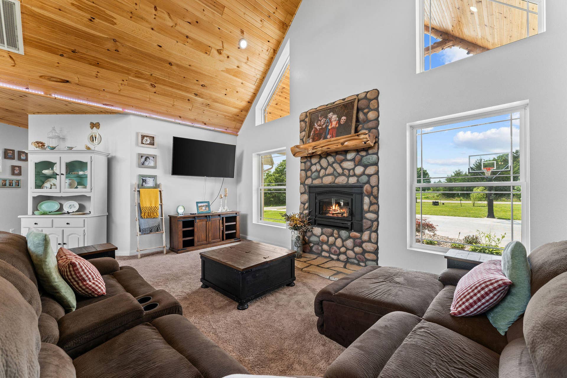 770 Mills Hollow Rd (25)