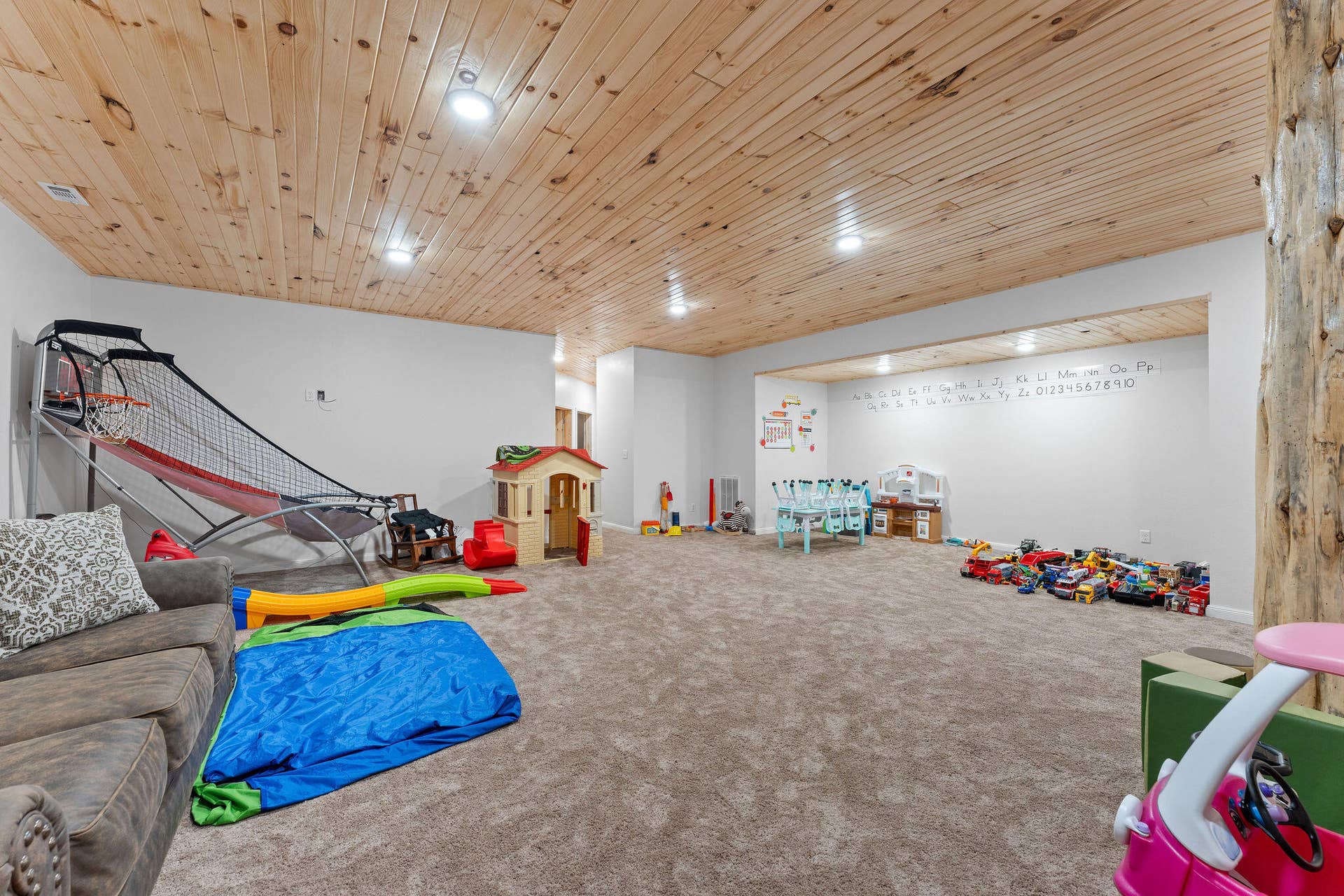 770 Mills Hollow Rd (41)