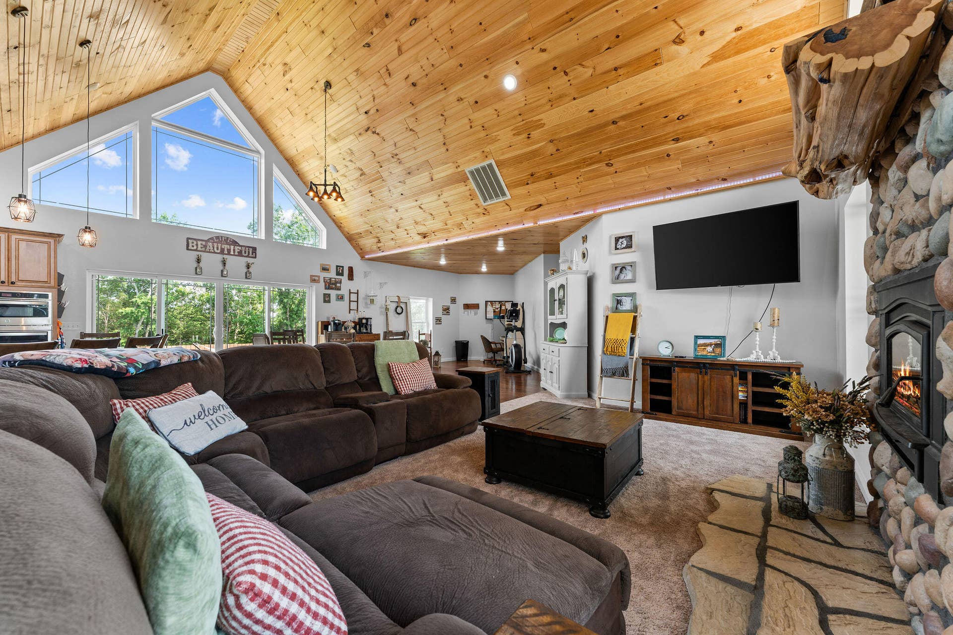 770 Mills Hollow Rd (24)