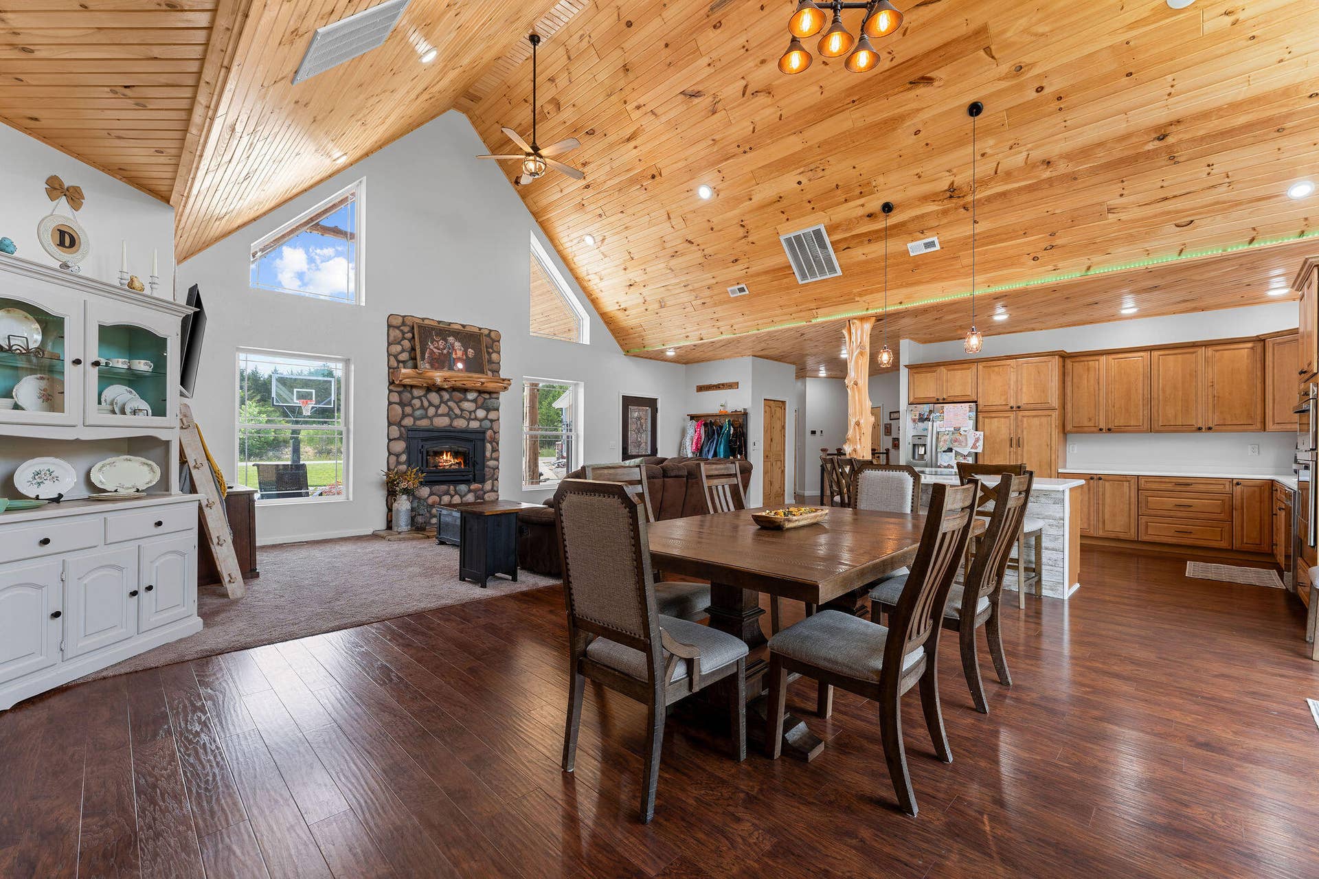 770 Mills Hollow Rd (31)