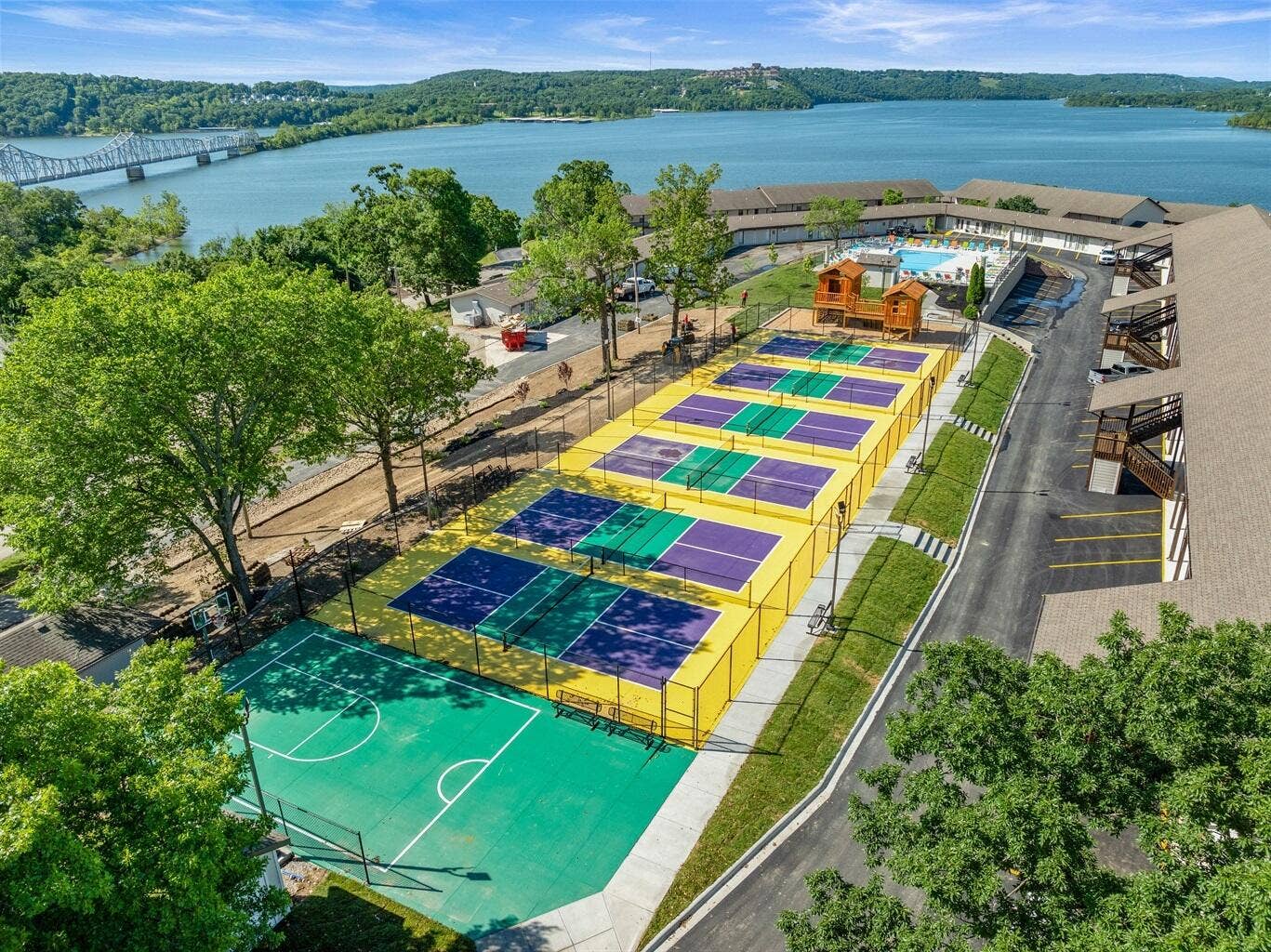 100 Getaway Circle, #115, Kimberling City, MO 65686 e9b8e469455a4894bfce4f19356cb7d4-MediumO