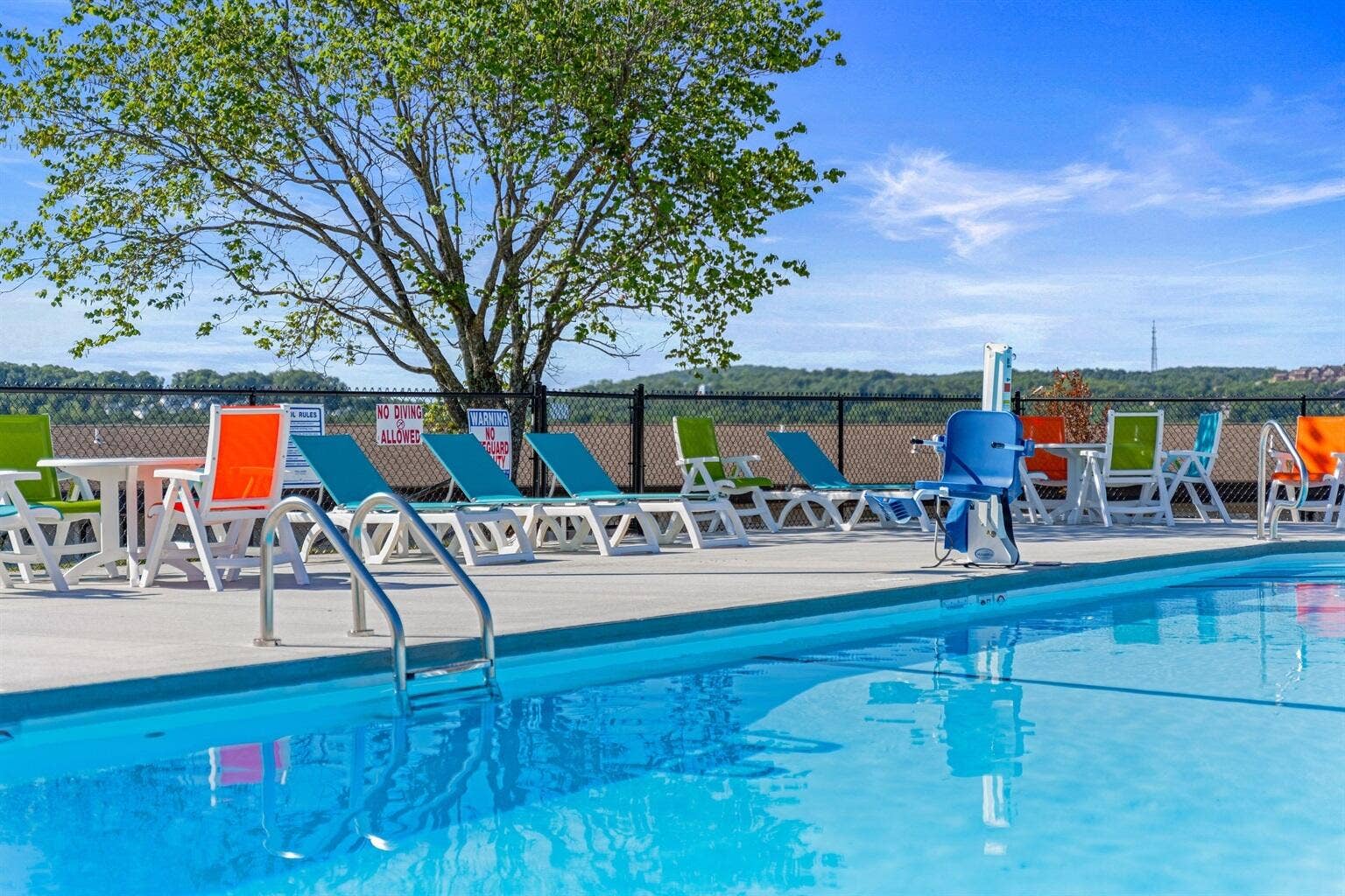 100 Getaway Circle, #115, Kimberling City, MO 65686 da06ae3ef4114f43a52339c0570de3a7-MediumO