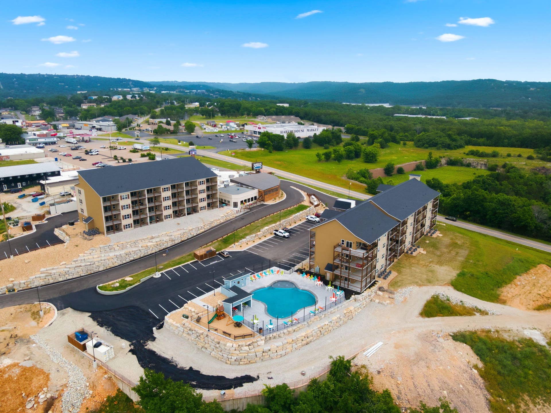 44-web-or-mls-Community AmmenitiesDJI_00