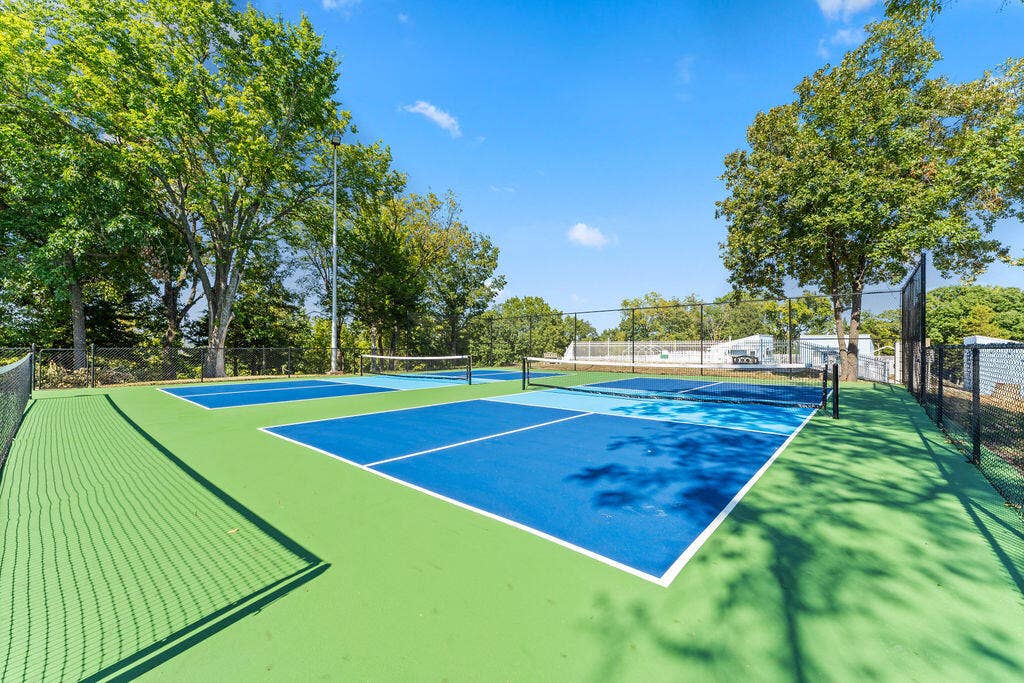 Pickleball Courts