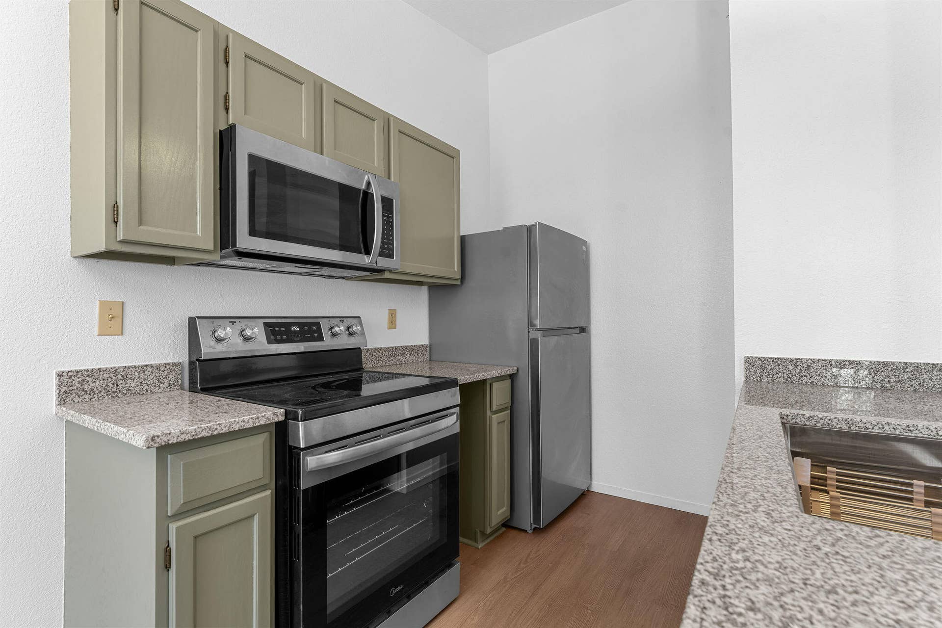 68 Rasso Way, #74, Kimberling City, MO 65686 Newly Updated Kitchen