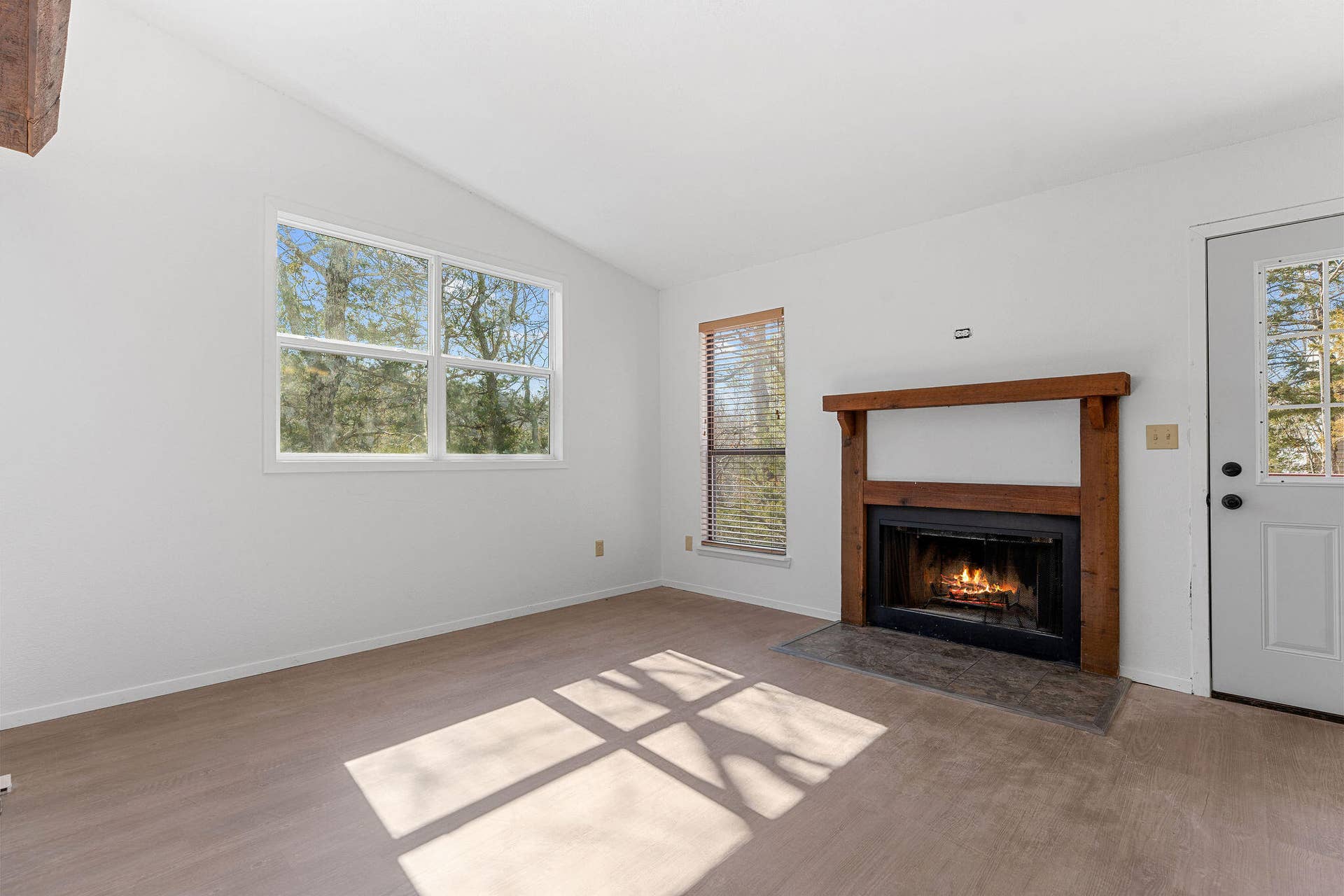 68 Rasso Way, #73, Kimberling City, MO 65686 More Natural Light!