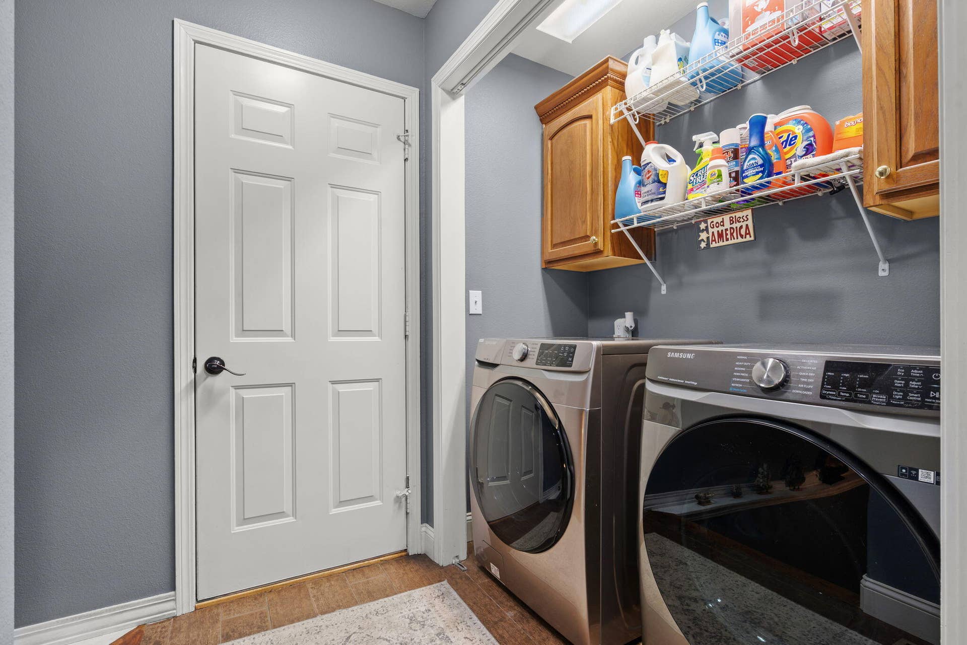 1209 Ledgestone Circle (40)