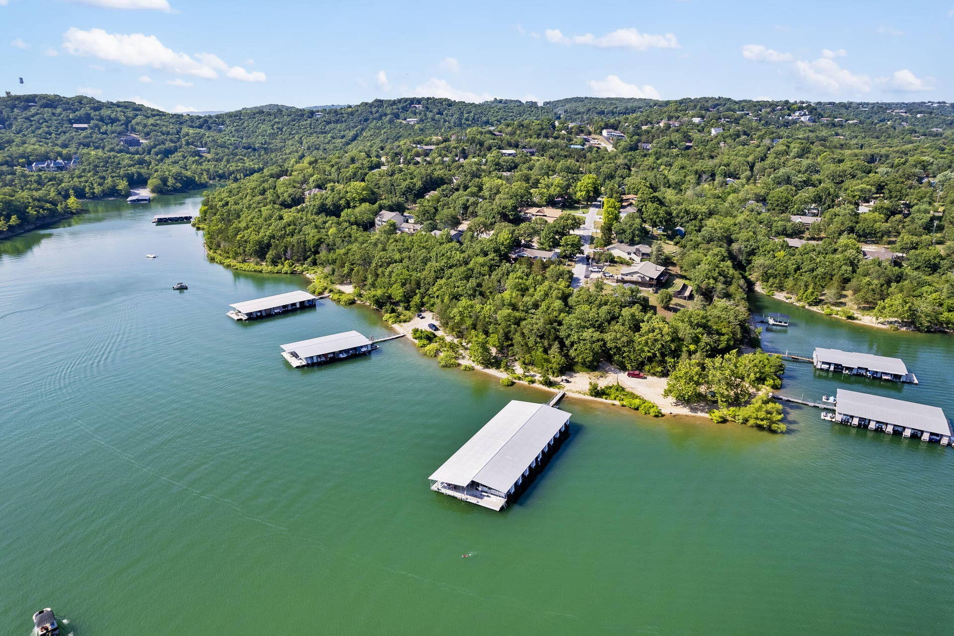 175 Canyon Forest Circle, Kimberling City, MO 65686 Optional Boat Slip for Purchase-Table Ro