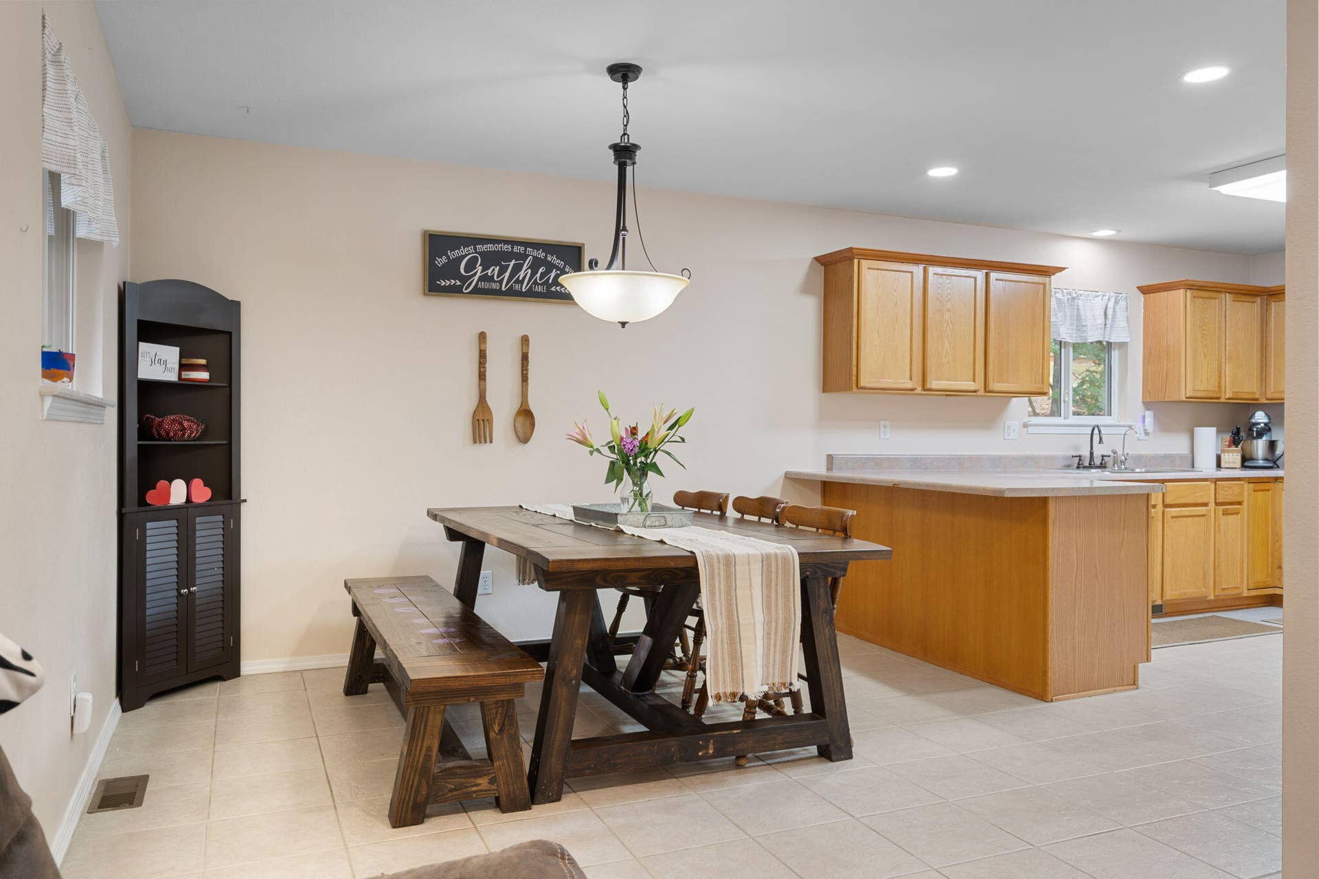 175 Canyon Forest Circle, Kimberling City, MO 65686 175-Canyon-Forest-Dining-Kitchen-Enterta