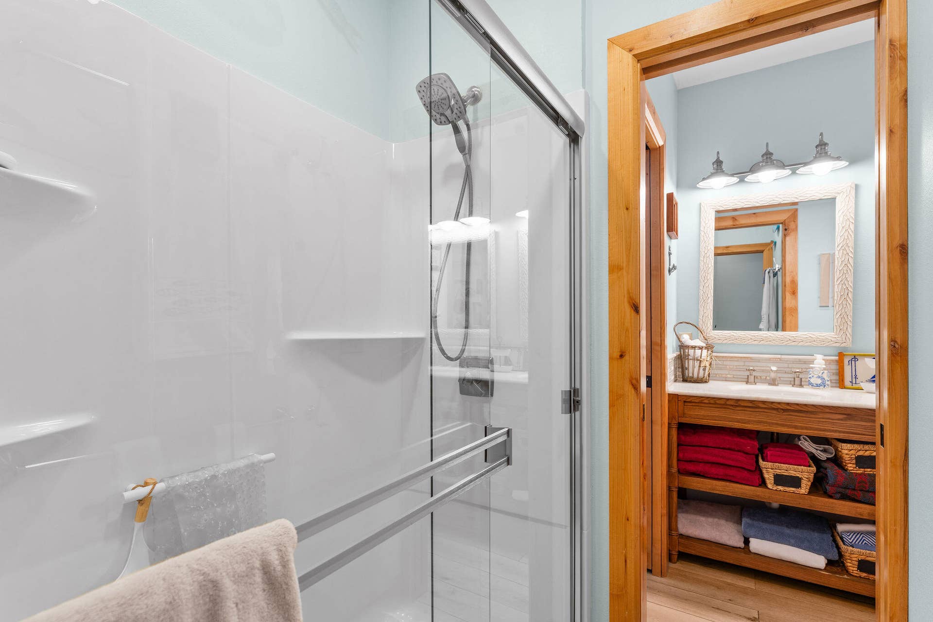 429 Hidden Shores Drive, Branson West, MO 65737 Downstairs Bathroom