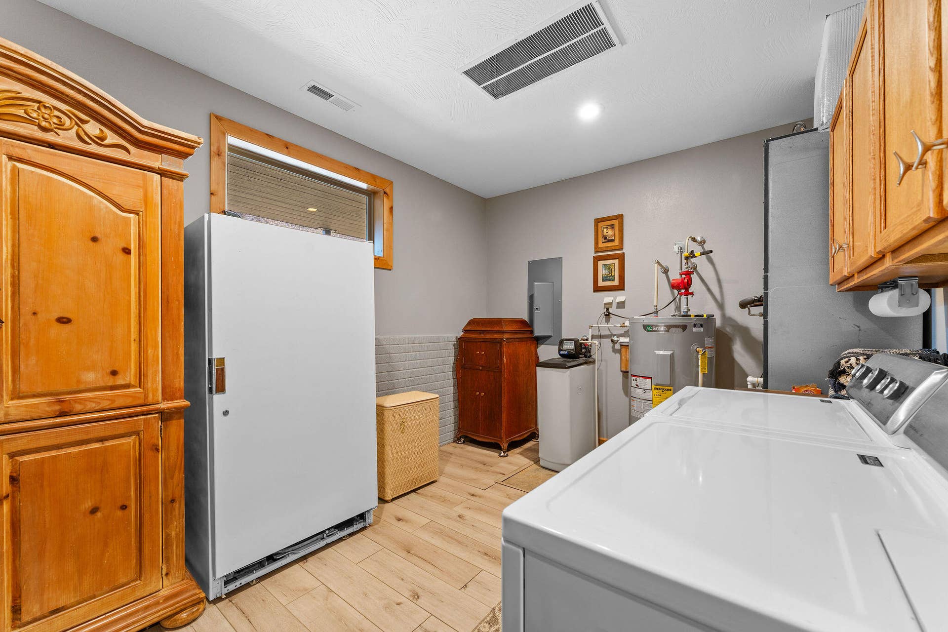 429 Hidden Shores Drive, Branson West, MO 65737 Downstairs Laundry