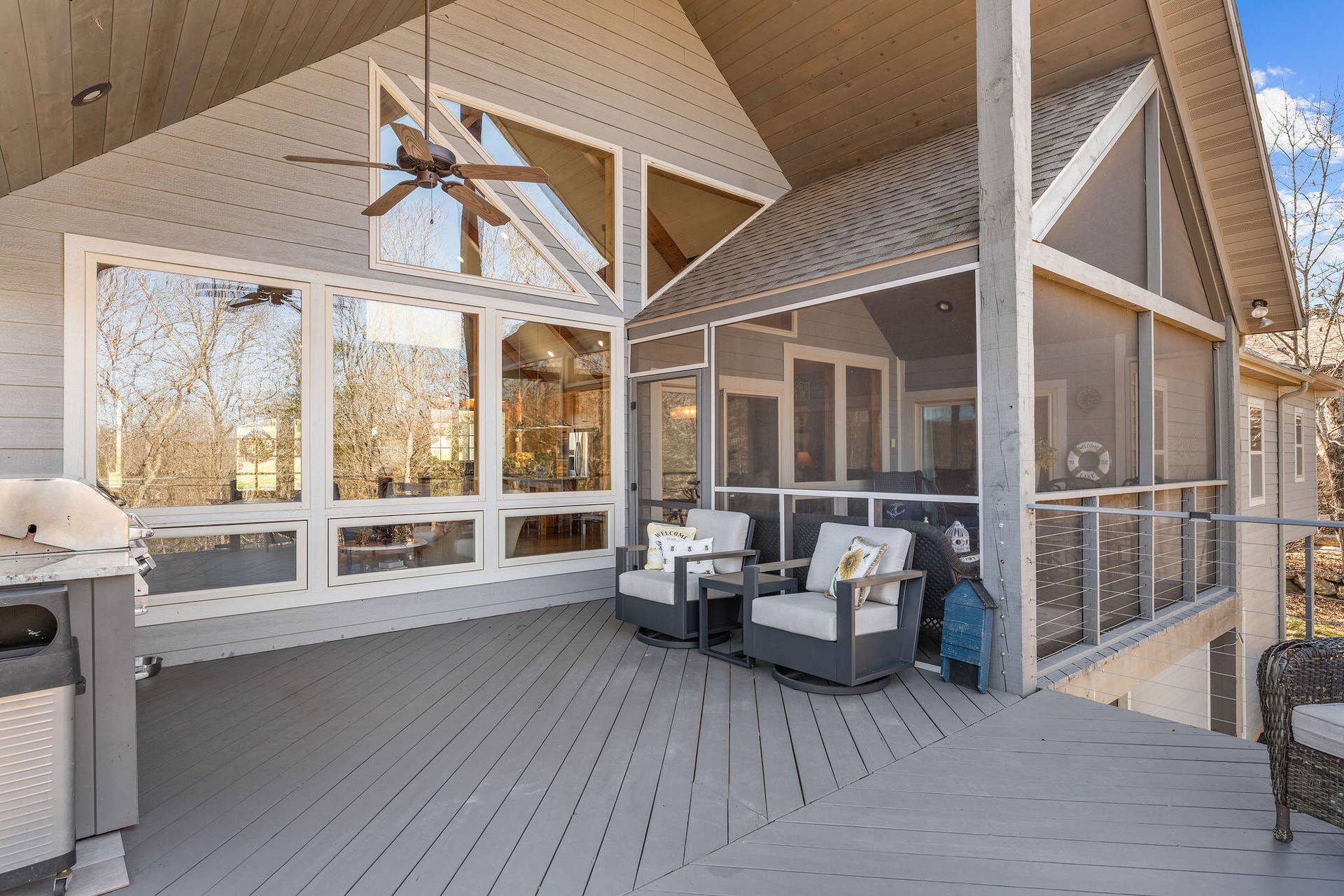 429 Hidden Shores Drive, Branson West, MO 65737 Screened in Porch