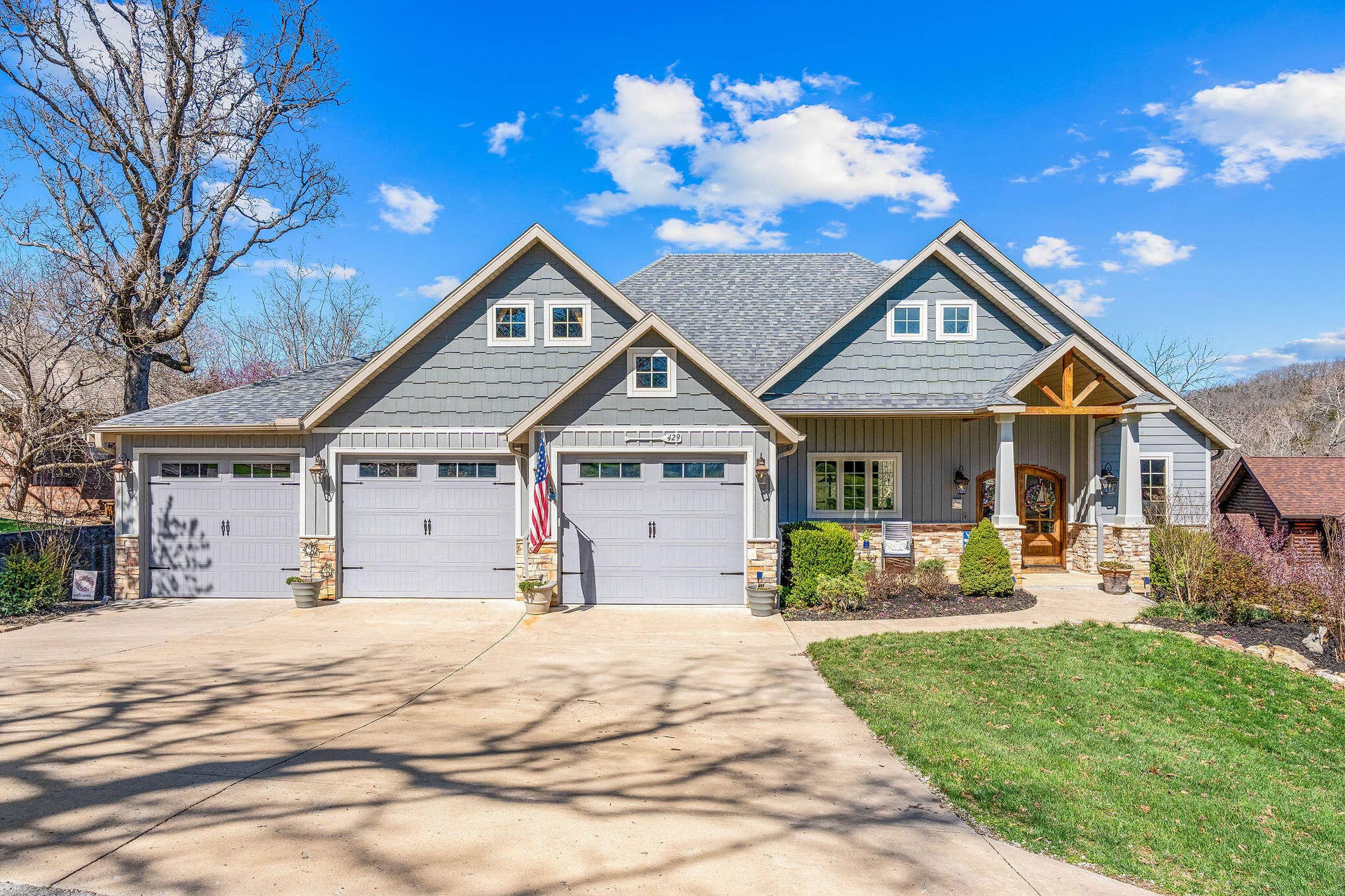 429 Hidden Shores Drive, Branson West, MO 65737 Welcome!
