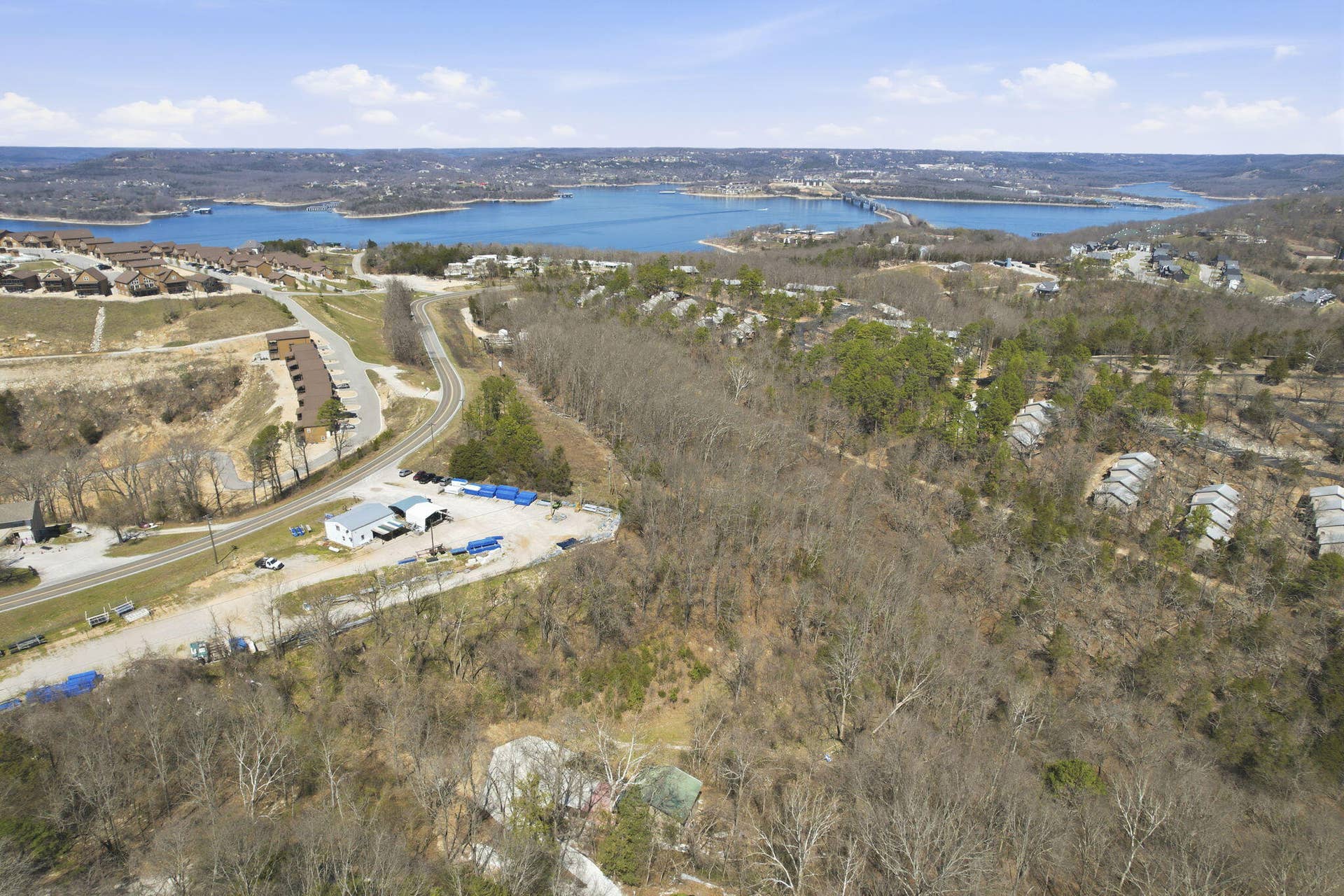 135 February Court, Kimberling City, MO 65686 41-web-or-mls-DJI_0256