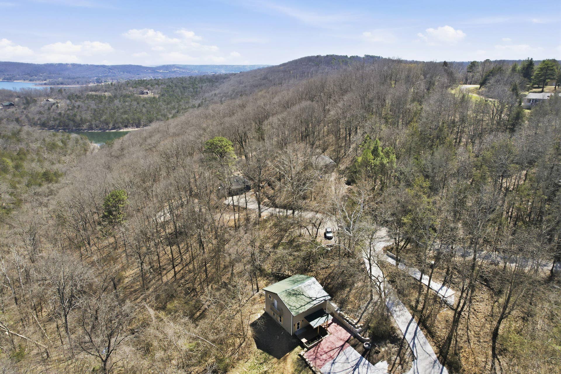 135 February Court, Kimberling City, MO 65686 37-web-or-mls-DJI_0250