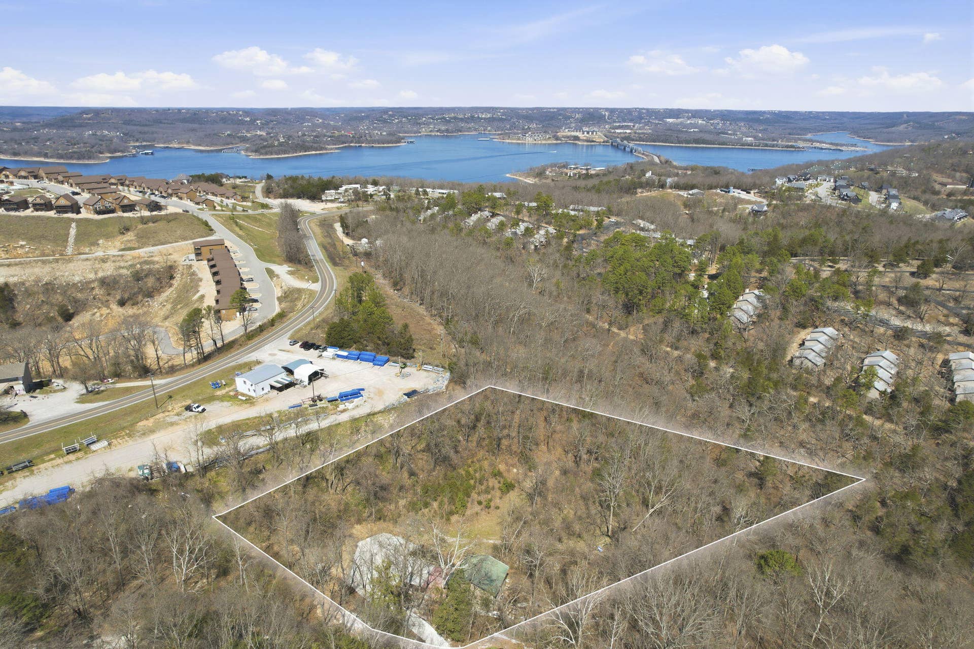 135 February Court, Kimberling City, MO 65686 43-web-or-mls-DJI_0256a