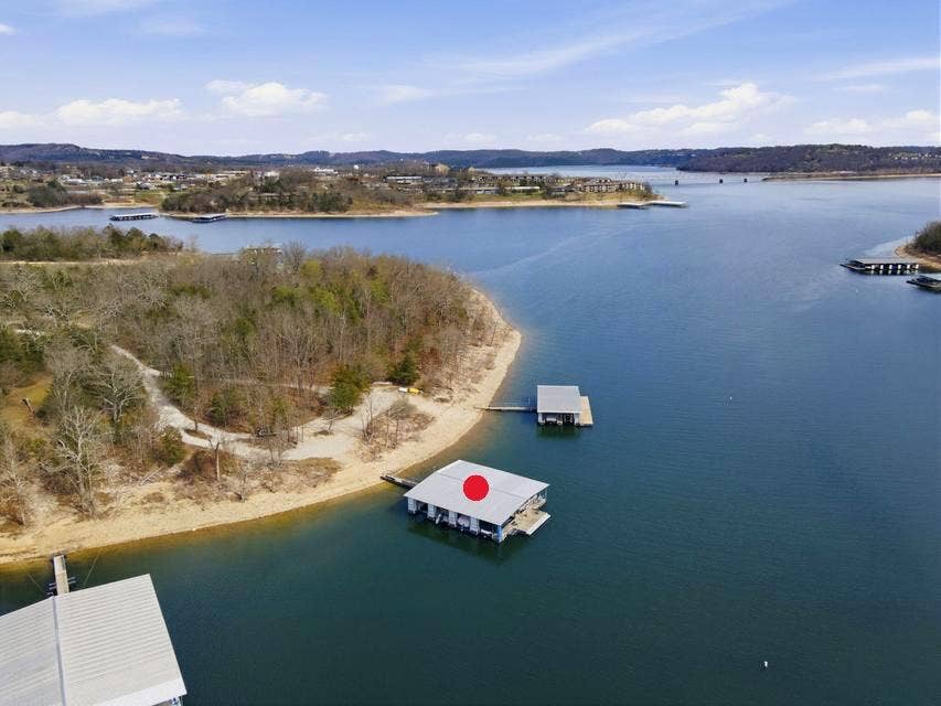 2 N Wilderness Trail, Kimberling City, MO 65686 20260324195904421074000000-o