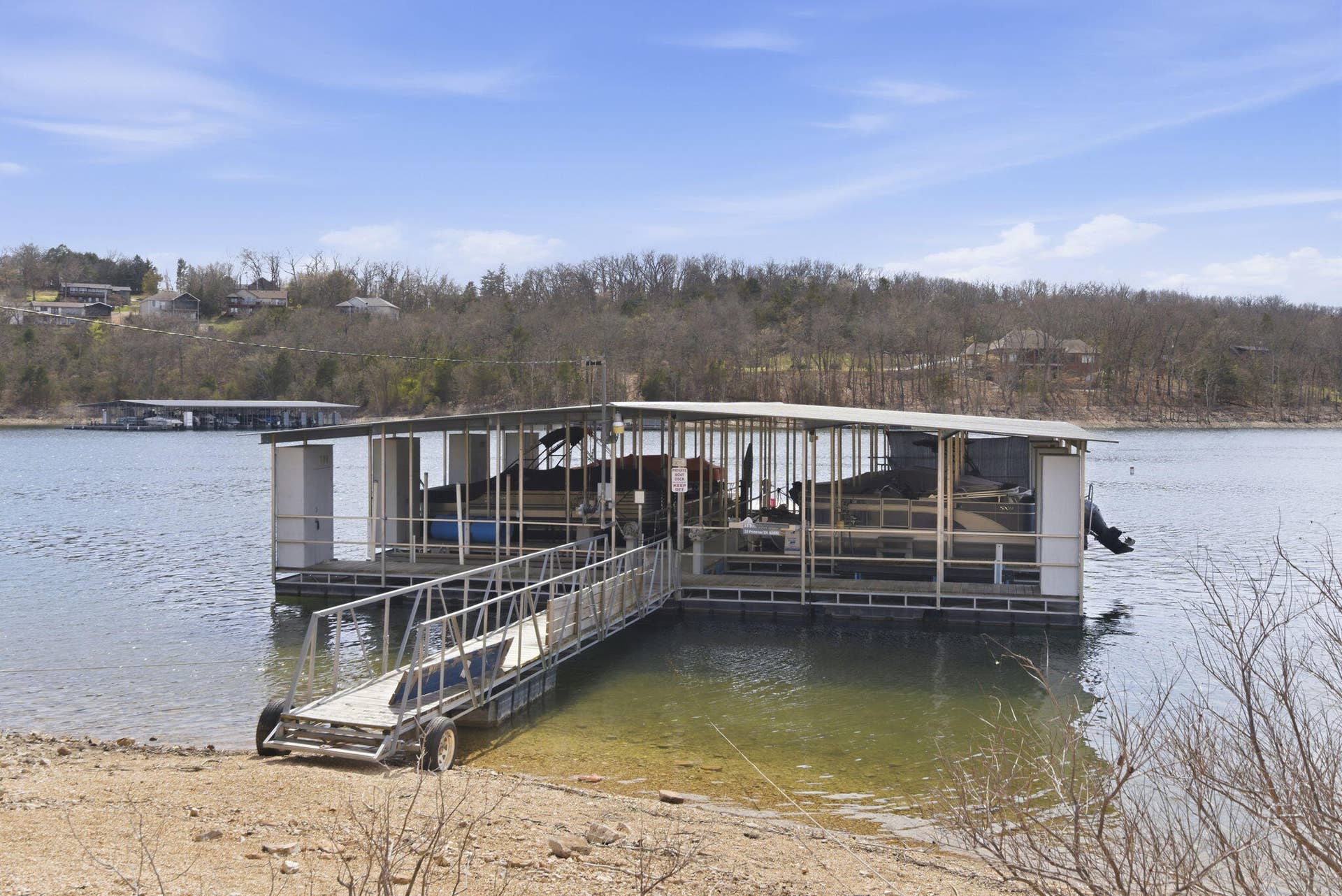 2 N Wilderness Trail, Kimberling City, MO 65686 75-web-or-mls-20Slip_HWJ04083