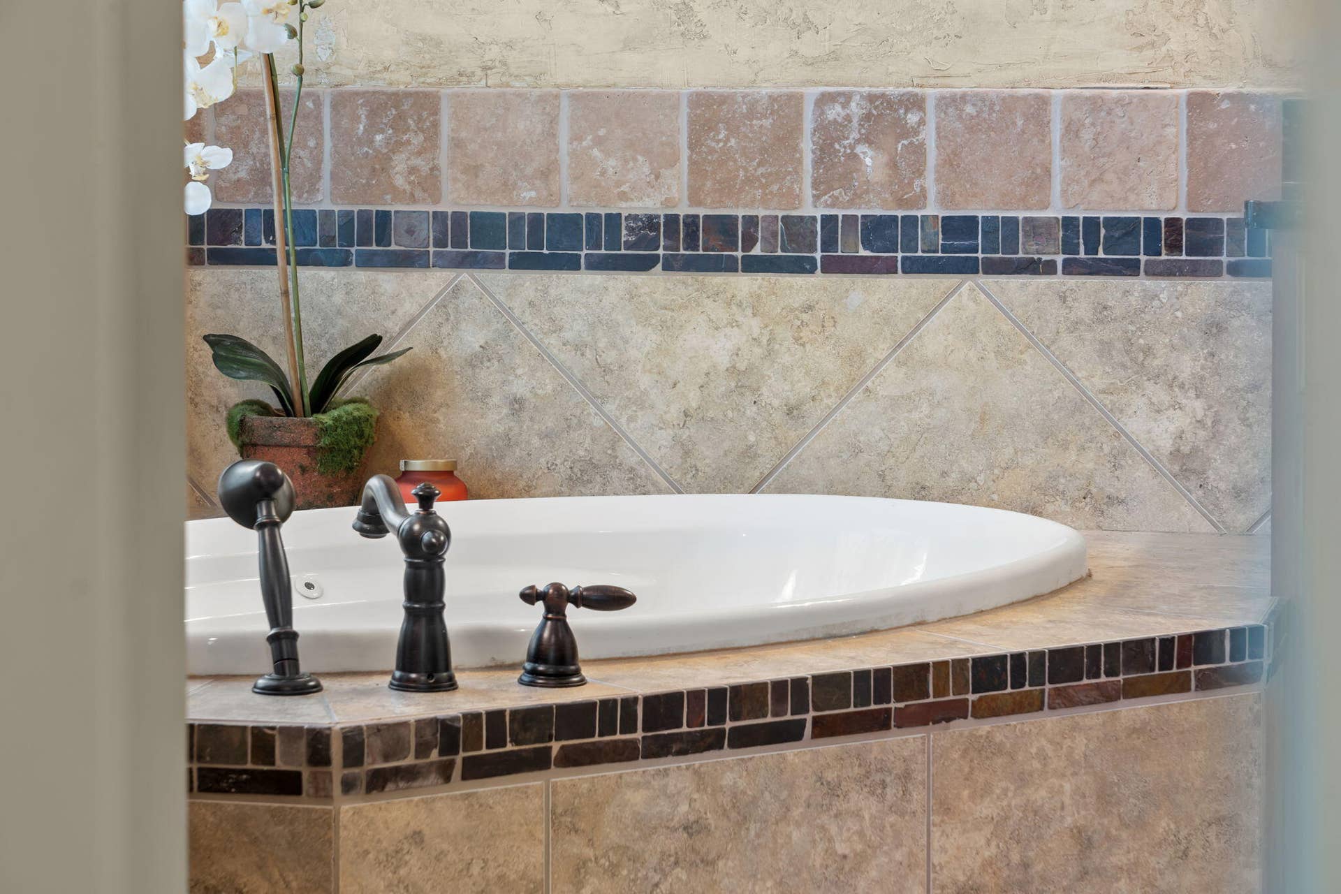 Jetted Soak Tub
