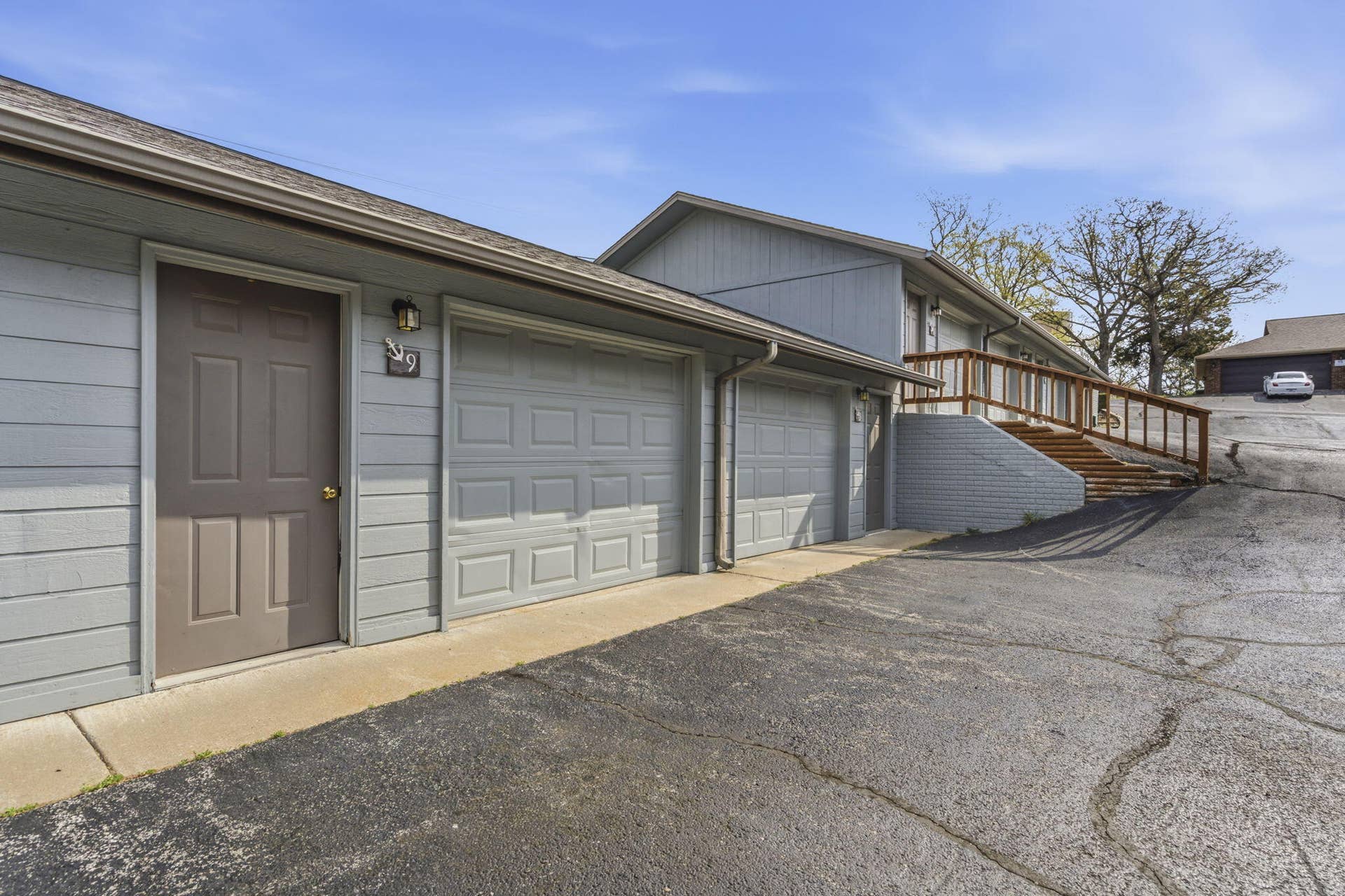 Extra Wide Garage