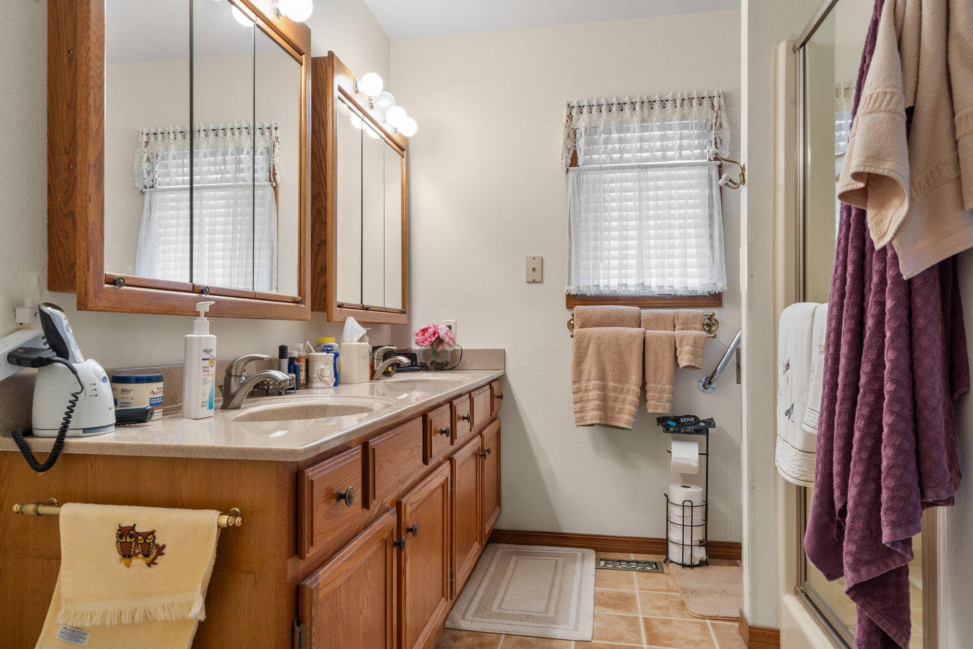 58-Homestead-Ln-Luxury-Bath