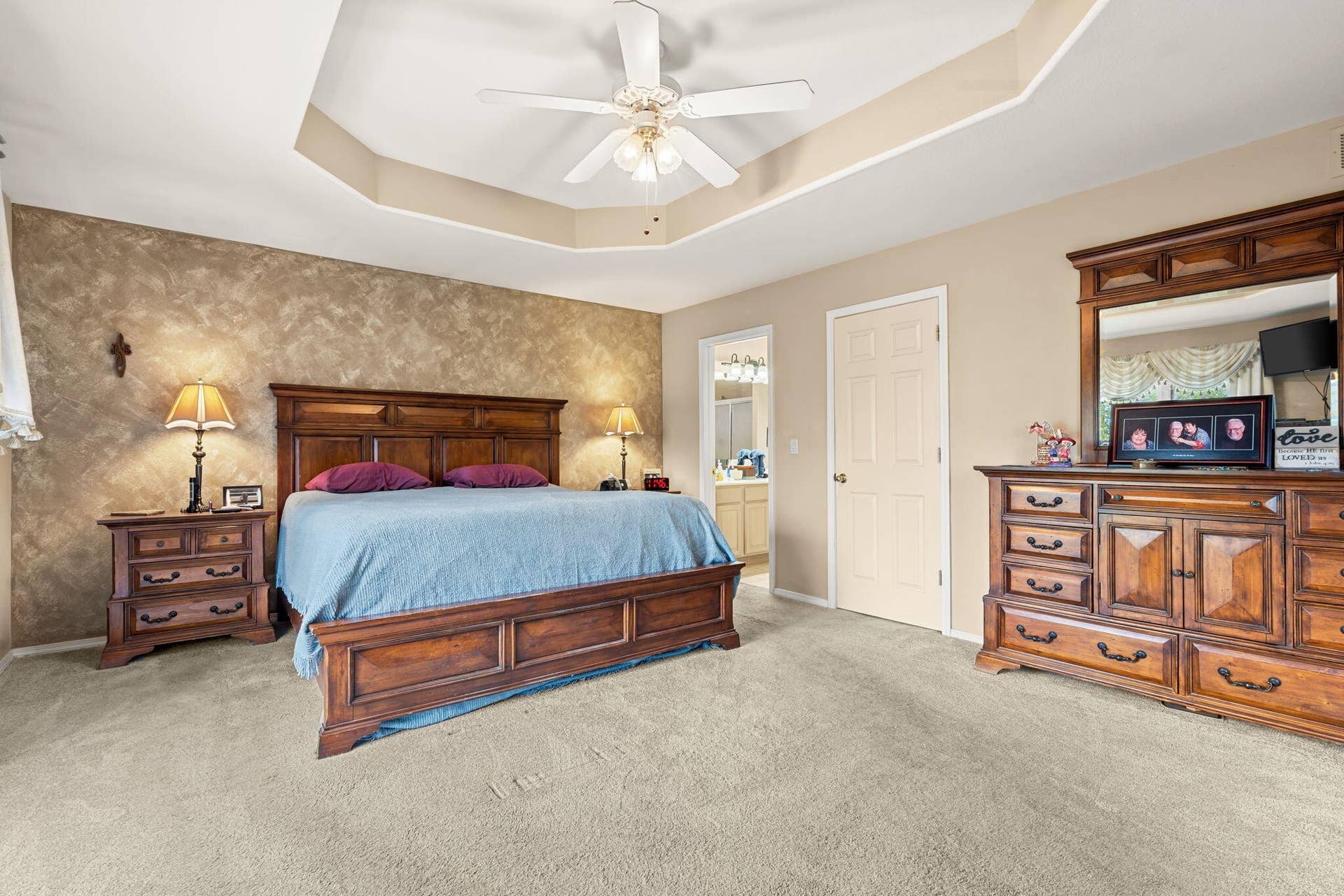 133-Point-Seven-Rd-15-Owners-Suite-Bedro