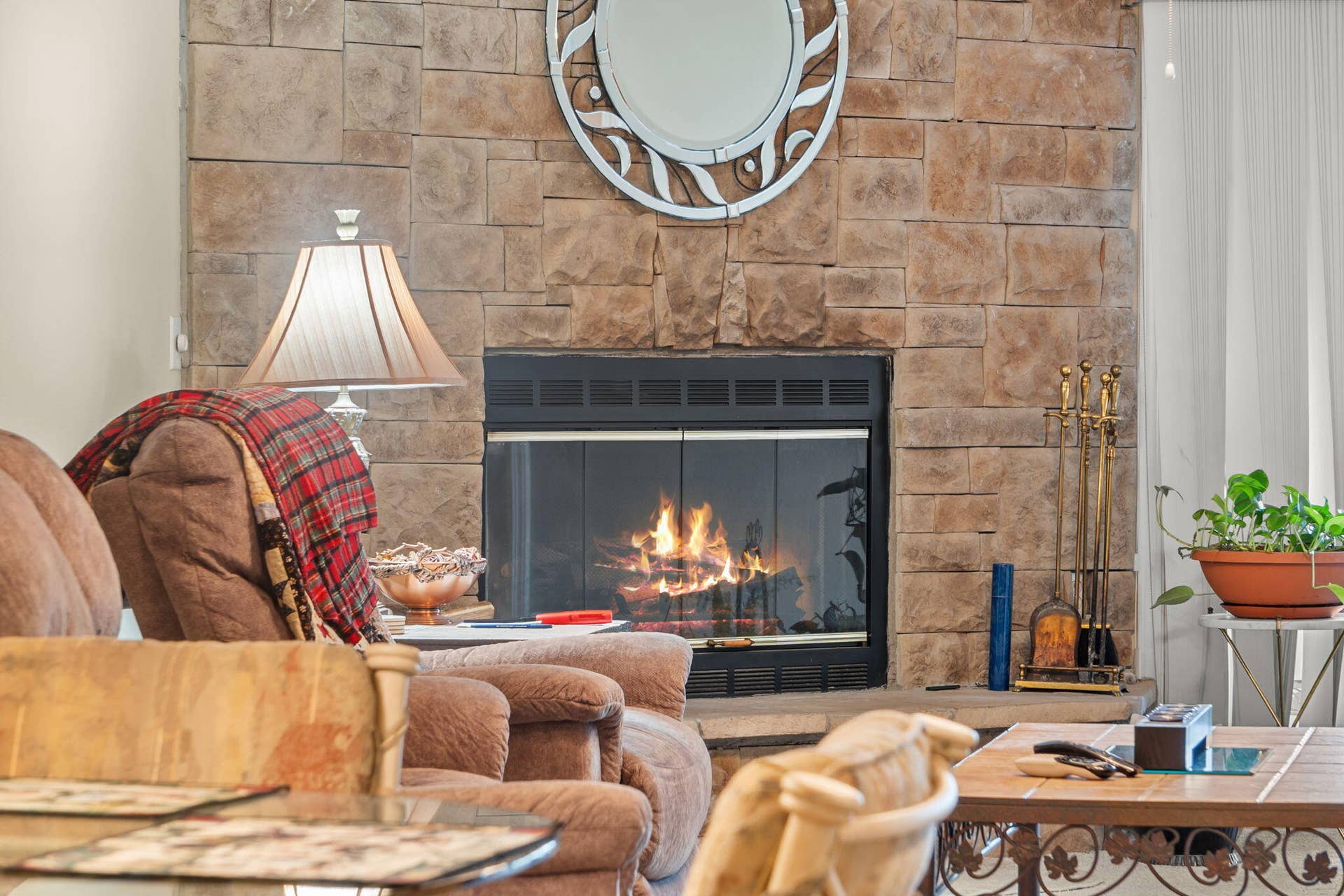 133-Point-Seven-Rd-15-2nd-Fireplace-Lowe