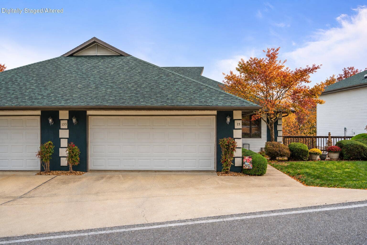 Ozarks Home Wrapped in Autumn-3