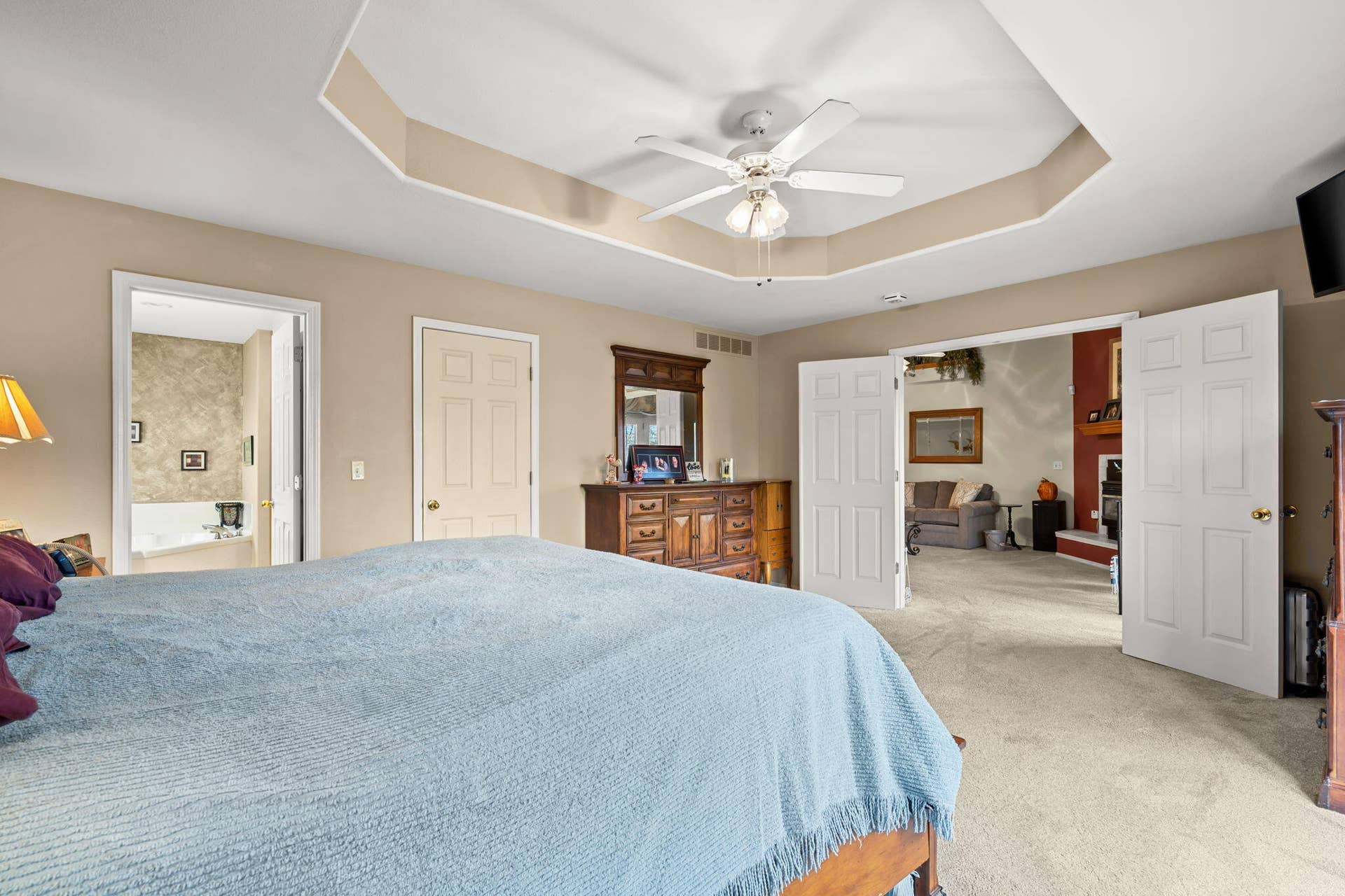 133-Point-Seven-Rd-15-Spacious-Bedroom