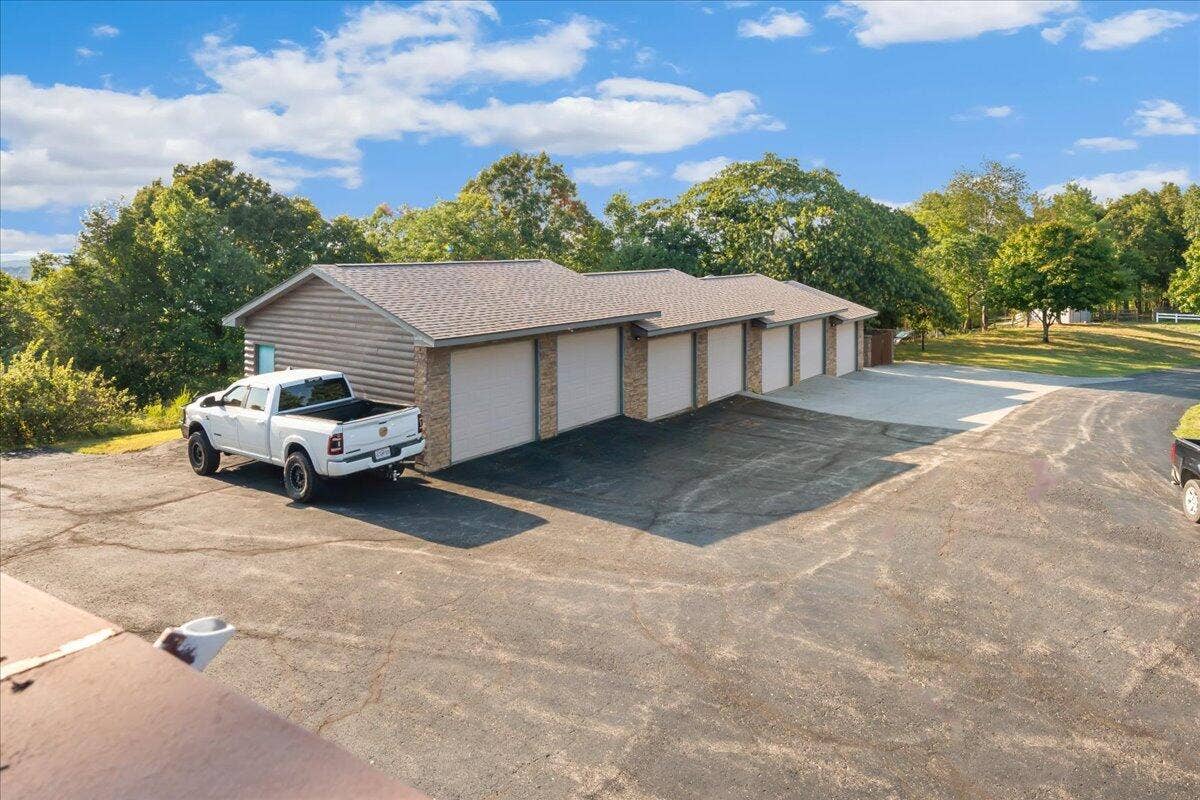 6089 State Hwy Dd #204 Road, Branson West, MO 65737 6089 State Hwy DD