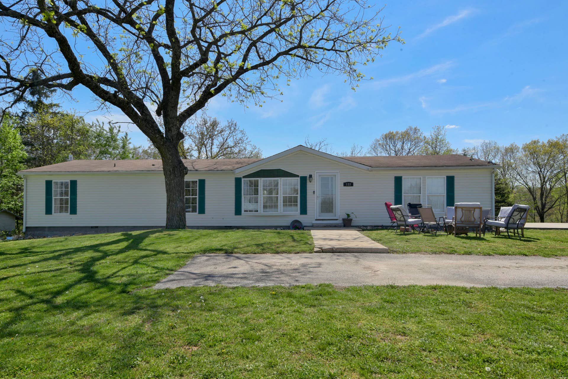 133 Sunny Lane