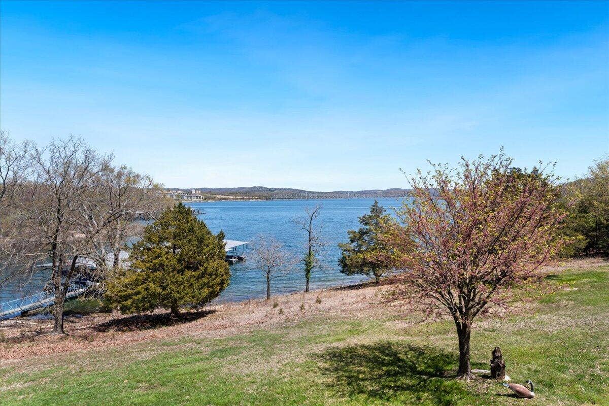 500 Navajo Trail, Kimberling City, MO 65686 65-65