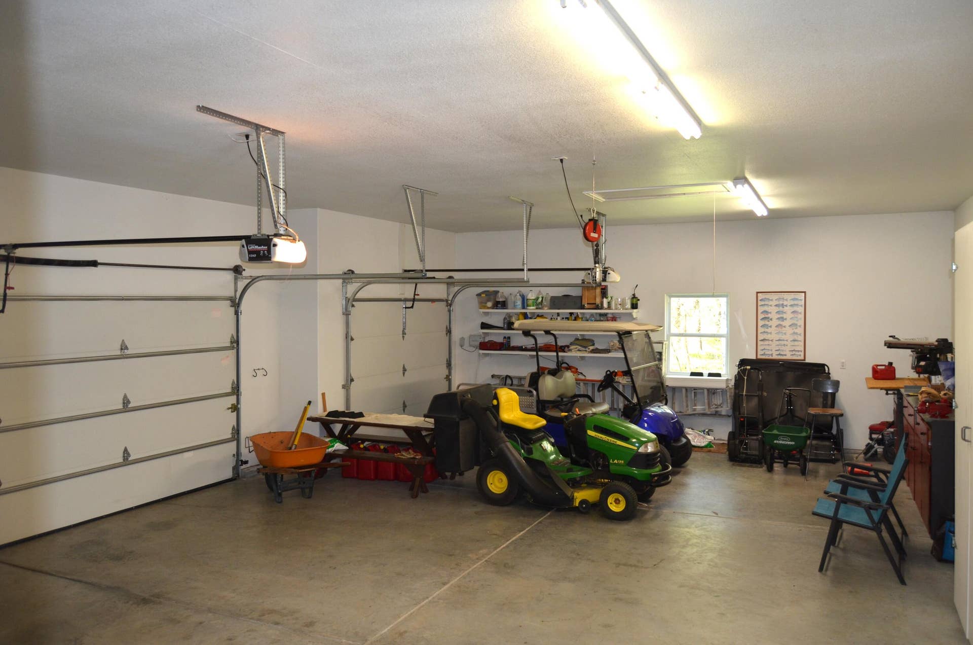 3 Car Garage