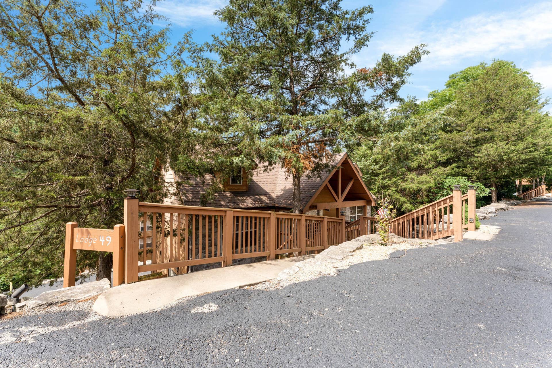 558 Baldknobber Drive, #49, Branson West, MO 65737 Front of lodge 3