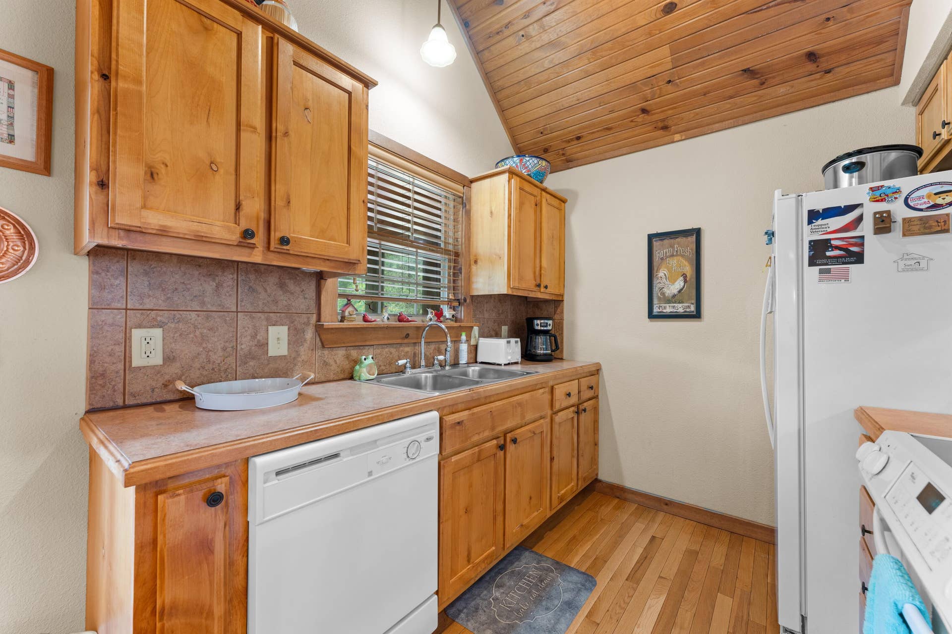 558 Baldknobber Drive, #49, Branson West, MO 65737 kitchen