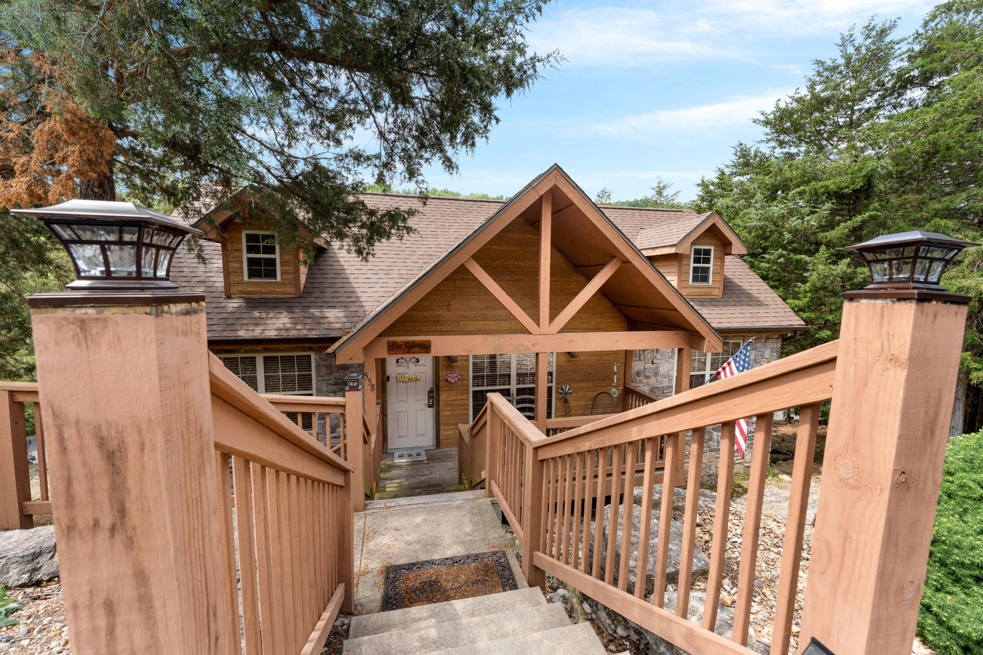558 Baldknobber Drive, #49, Branson West, MO 65737 Front of lodge 4